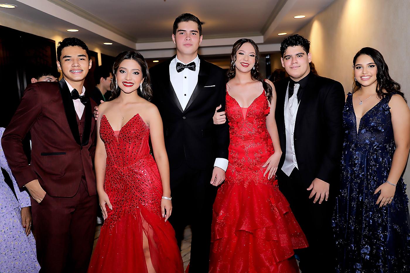 Fiesta de la prom 2024 de La Estancia School