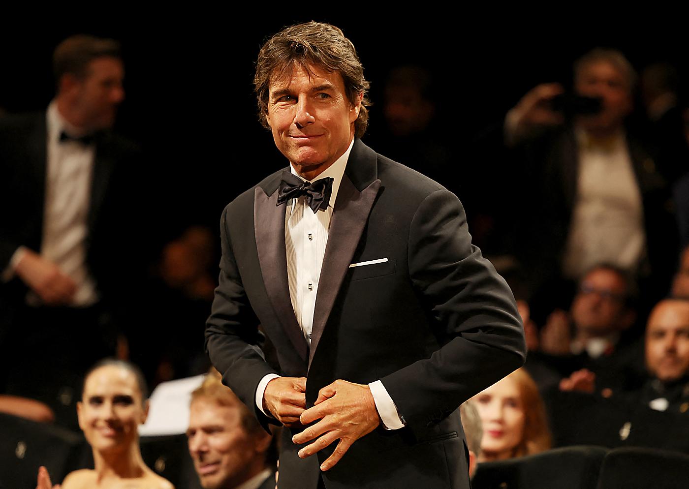 Tom Cruise, quien no asistía al Festival de Cannes desde hace tres décadas, fue ovacionado al final de la proyección de su película Top Gun : Maverick