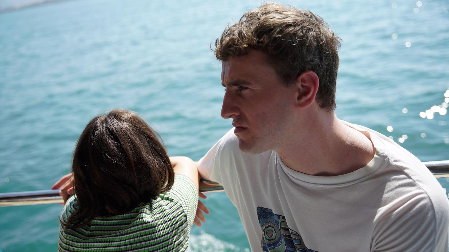 <b>Aftersun-Mejor debut de un director, escritor o productor británico.</b>Un drama conmovedor del dolor, depresión y la memoria del viaje de una hija y su padre.
