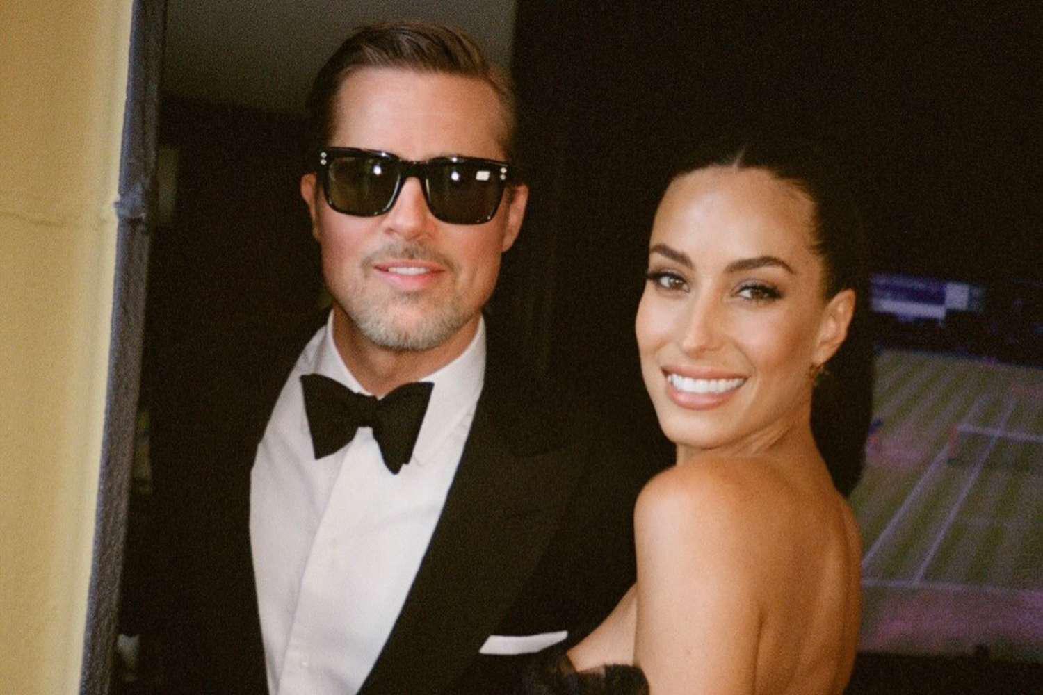 Brad Pitt e Ines de Ramon tomaron la oportunidad de oficializar su relación en Instagram tras asistir a la famosa boda, aunque están juntos desde 2022.