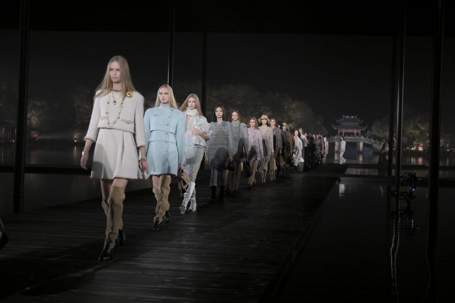2024/25 Métiers d’art show de Chanel