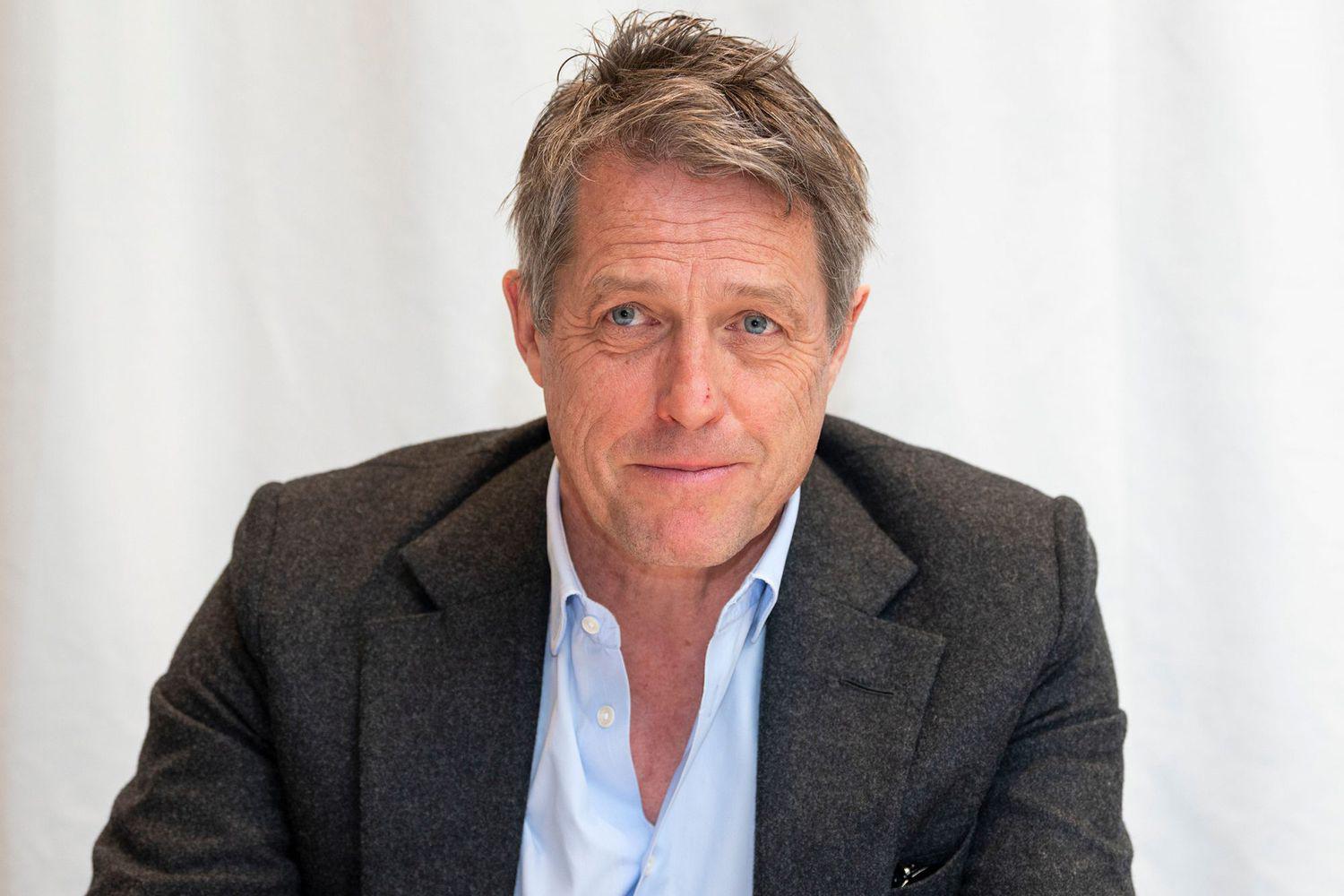 <b>Hugh Grant</b>En el set de Calabozos &amp; Dragones: Honor entre ladrones, el actor reaccion de muy mala manera cuando vio a una mujer entrar en una de sus escenas del film estrenado en marzo de este año, segun el penso que la mujer era parte de la produccion, sin embargo solo era una actriz extra que estaba actuando como acompañante de un niño.. El actor tuvo que pedir disculpa por su reaacion.