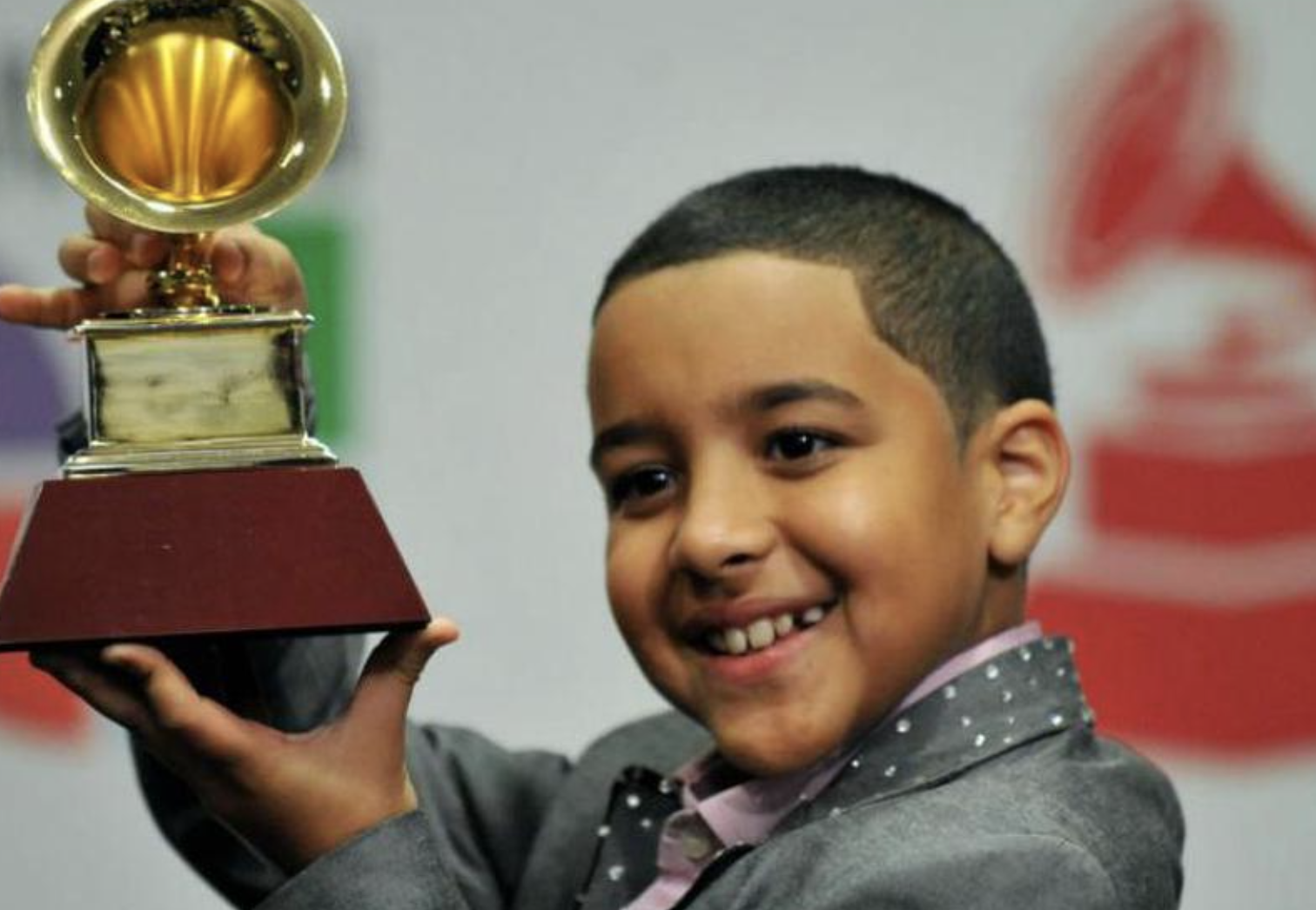 Miguelito, el pequeño reguetonero de origen dominicano-puertoriqueño, con tan sólo 9 en 2008 ganó por el Álbum de los Mejores Niños Latinos. 