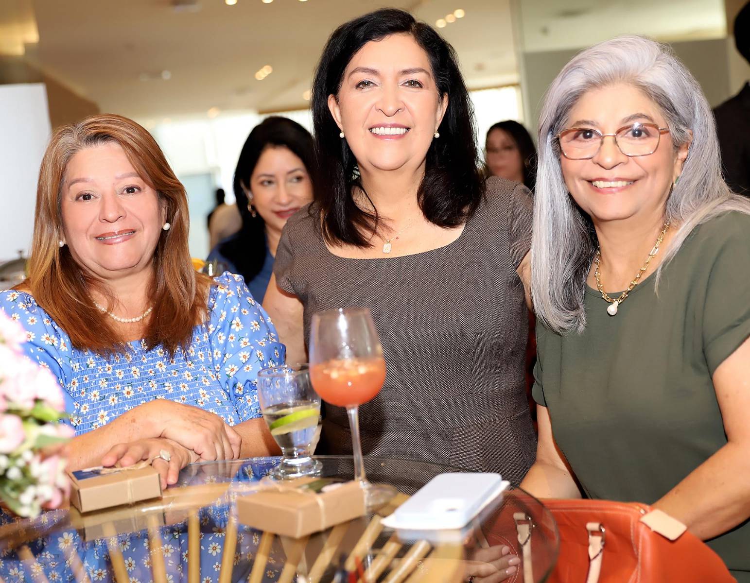 BAC Private Banking presentó “The Soft Glam Afternoon” en Tegucigalpa