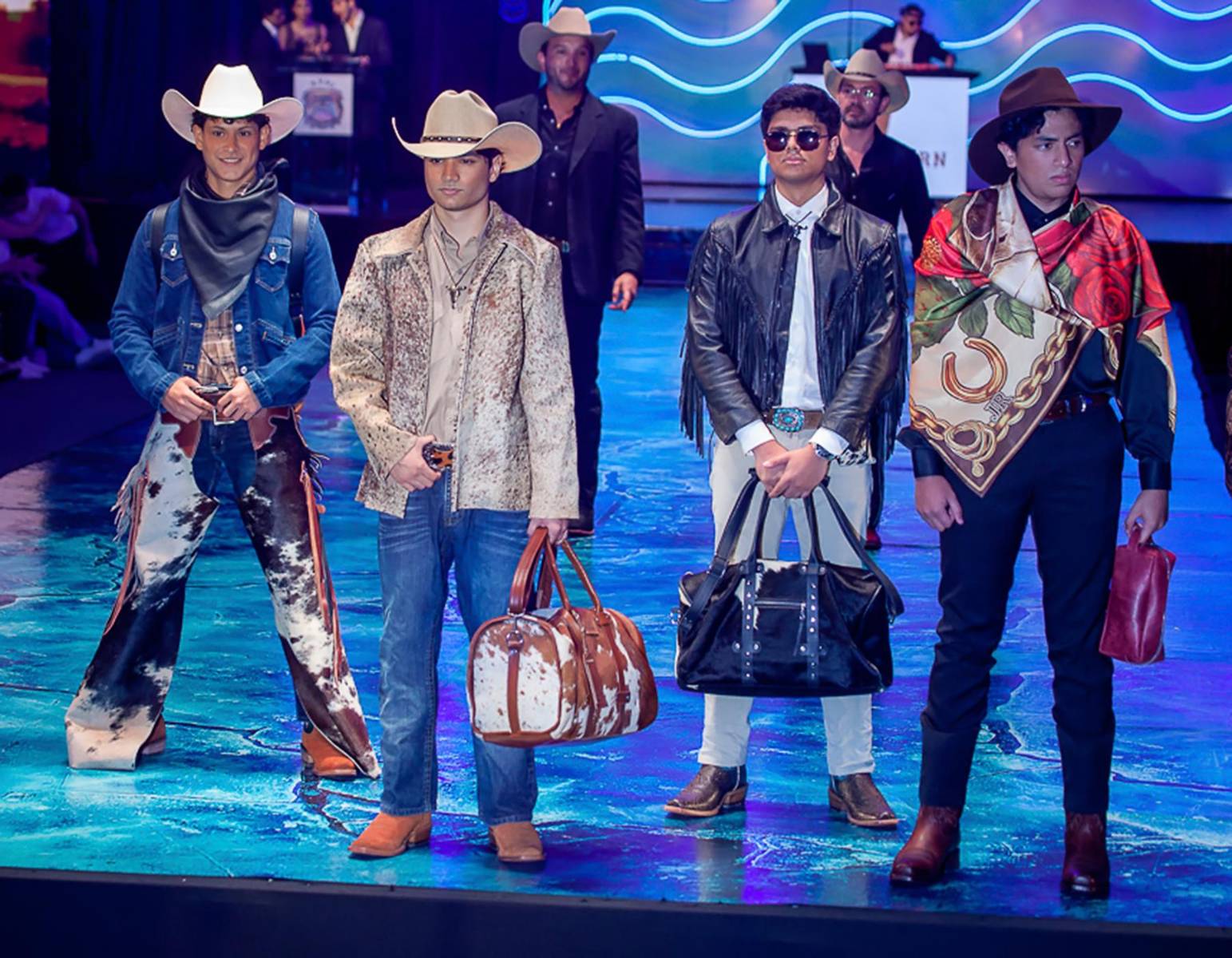 Senior Fashion Show 2026 de la Escuela Internacional Sampedrana, parte 3