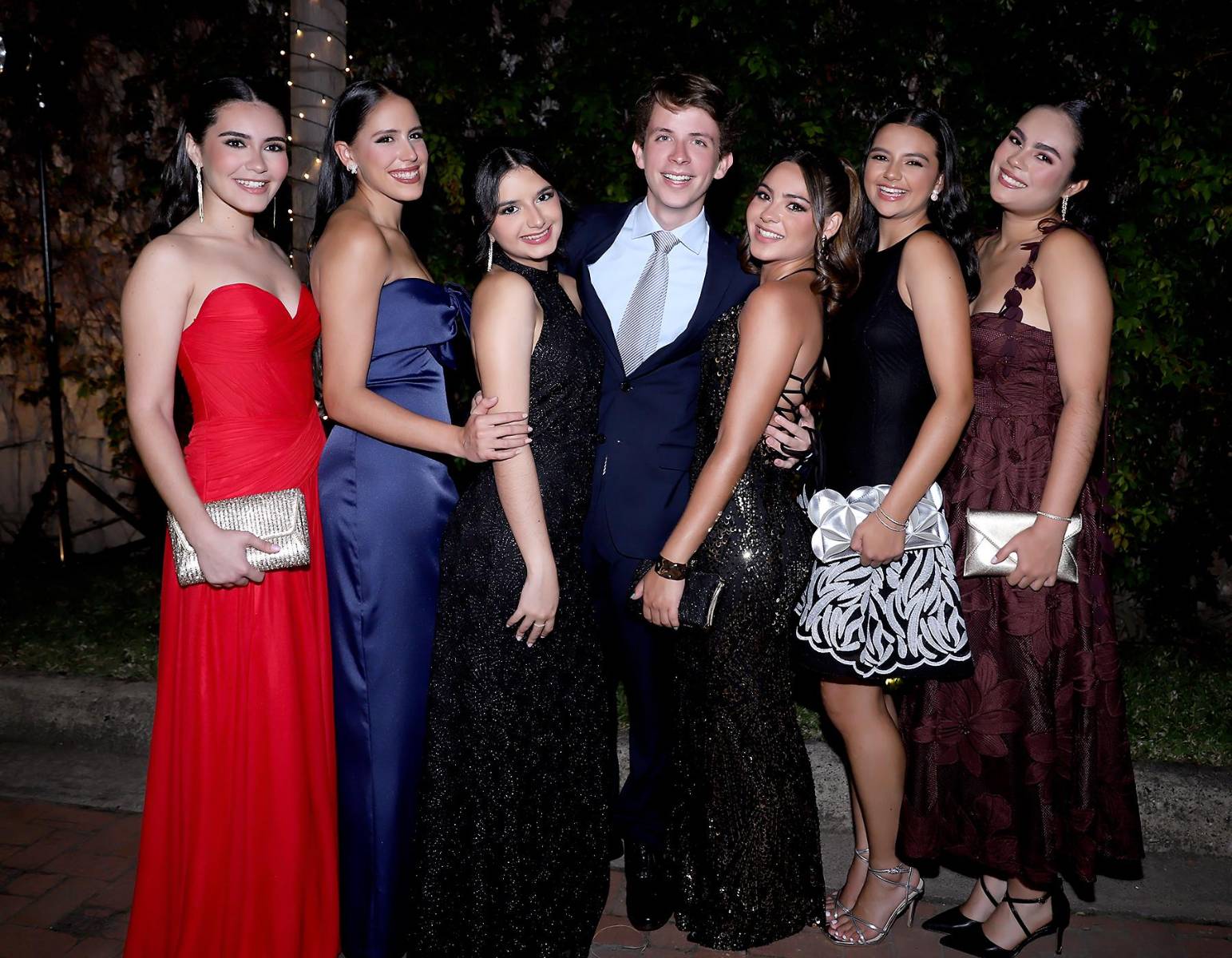 Luciana Majano, Natalia Nazar, Stephanie López, Antonio Tavel, Sofía Benítez, Isabella Mencía.