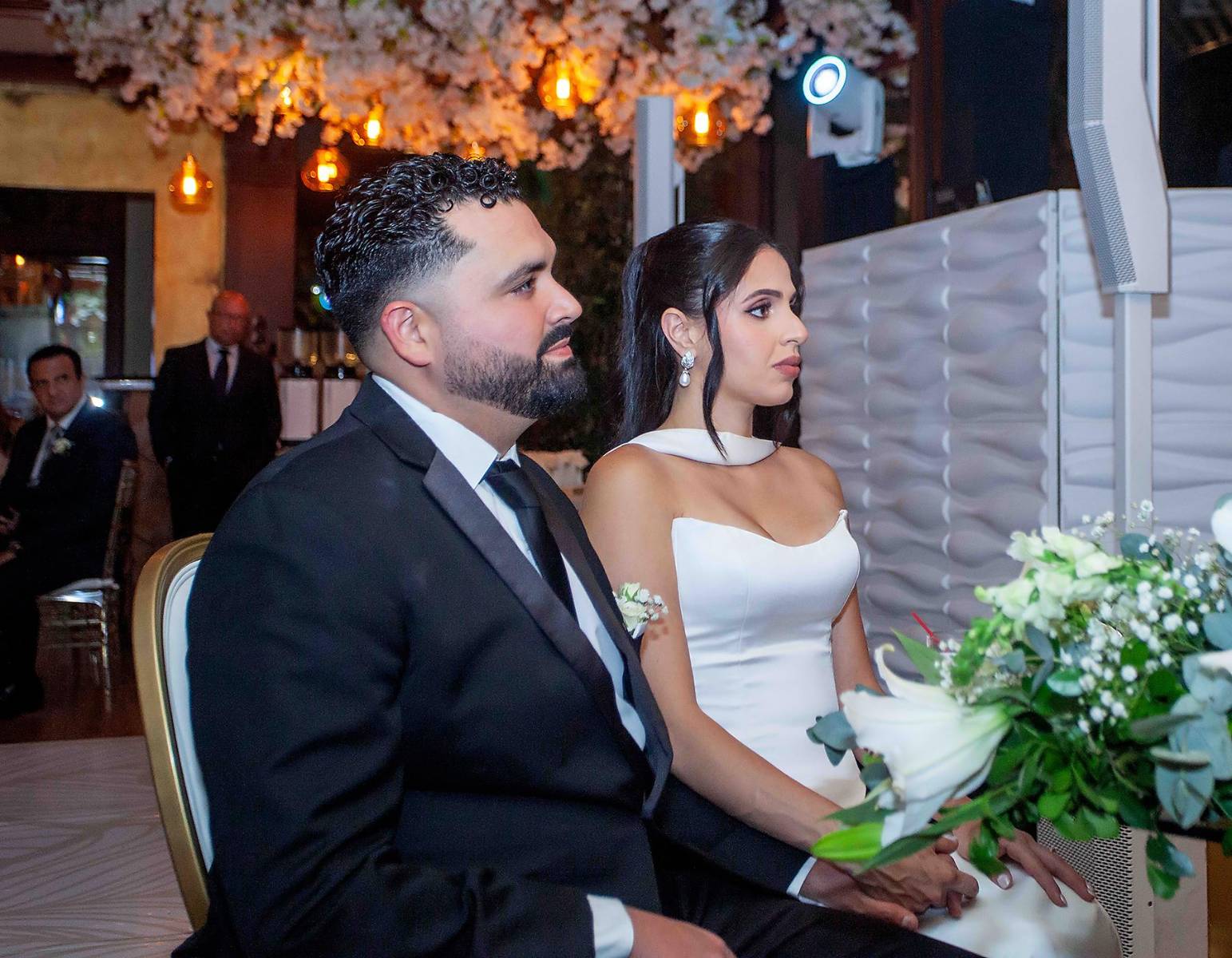 Los novios Michael Chahín y su amada Nur Segebre.