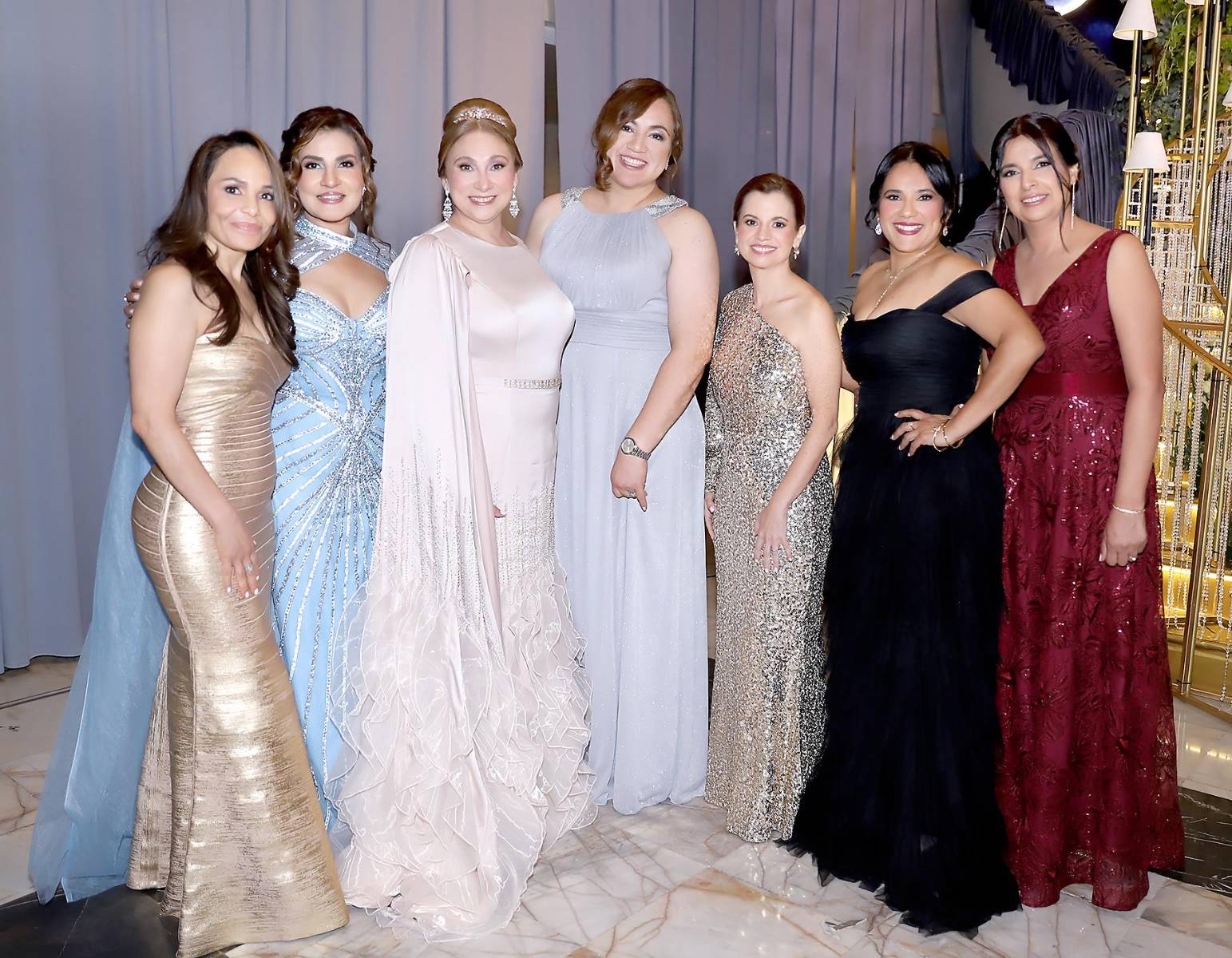 Invitados a la Prom 2026 de la Academia Los Pinares