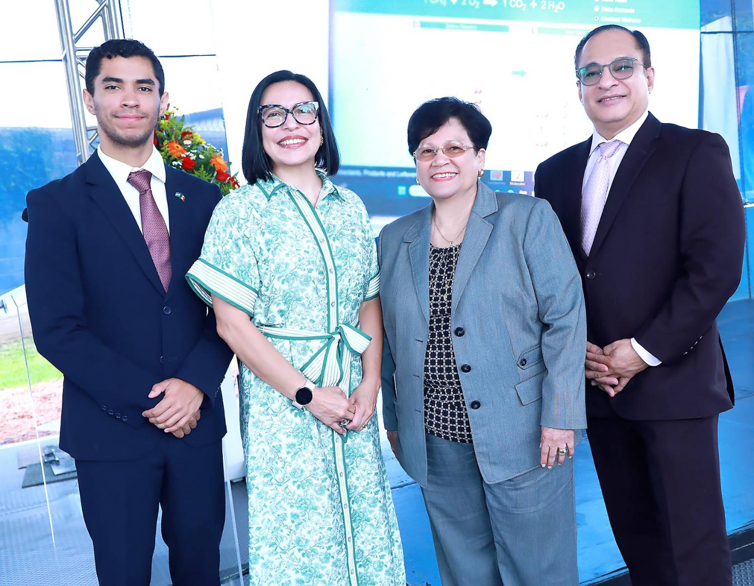Discovery School y Coursera formalizan alianza estratégica
