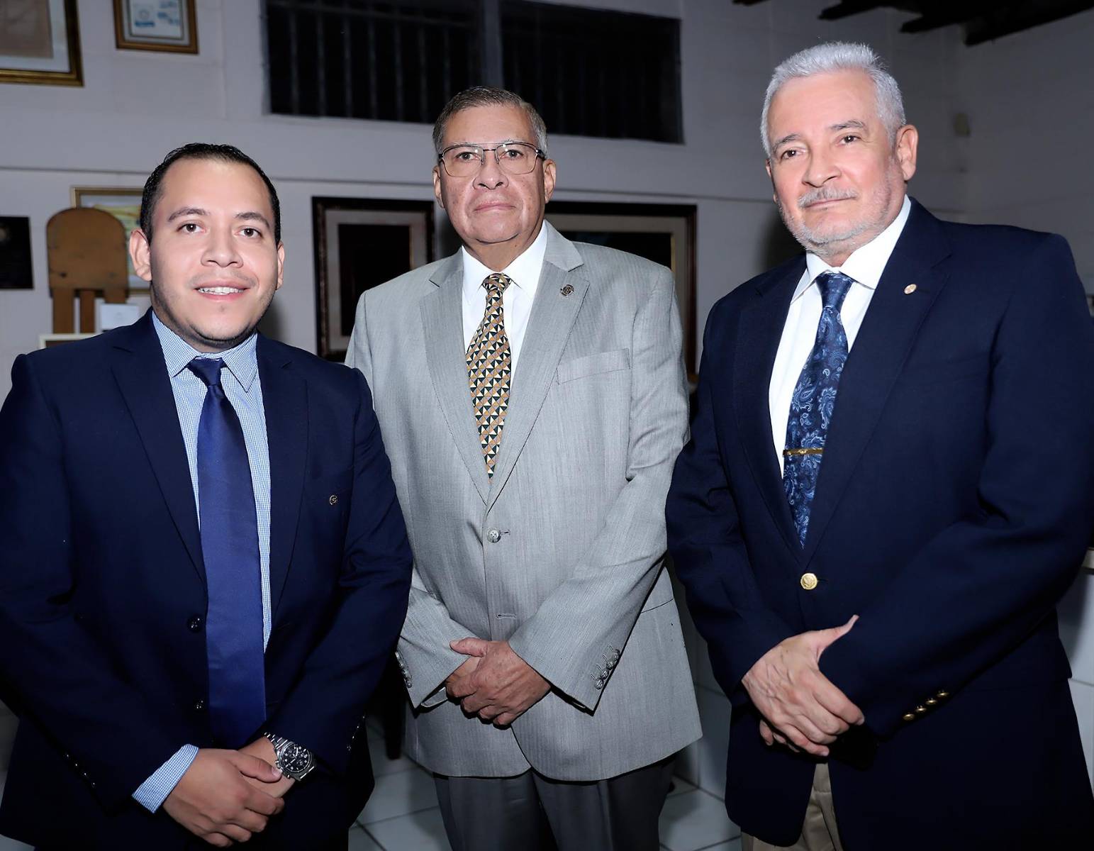 IHCI y Club Rotario San Miguel de Heredia rinden homenaje pictórico a Rolando Ríos