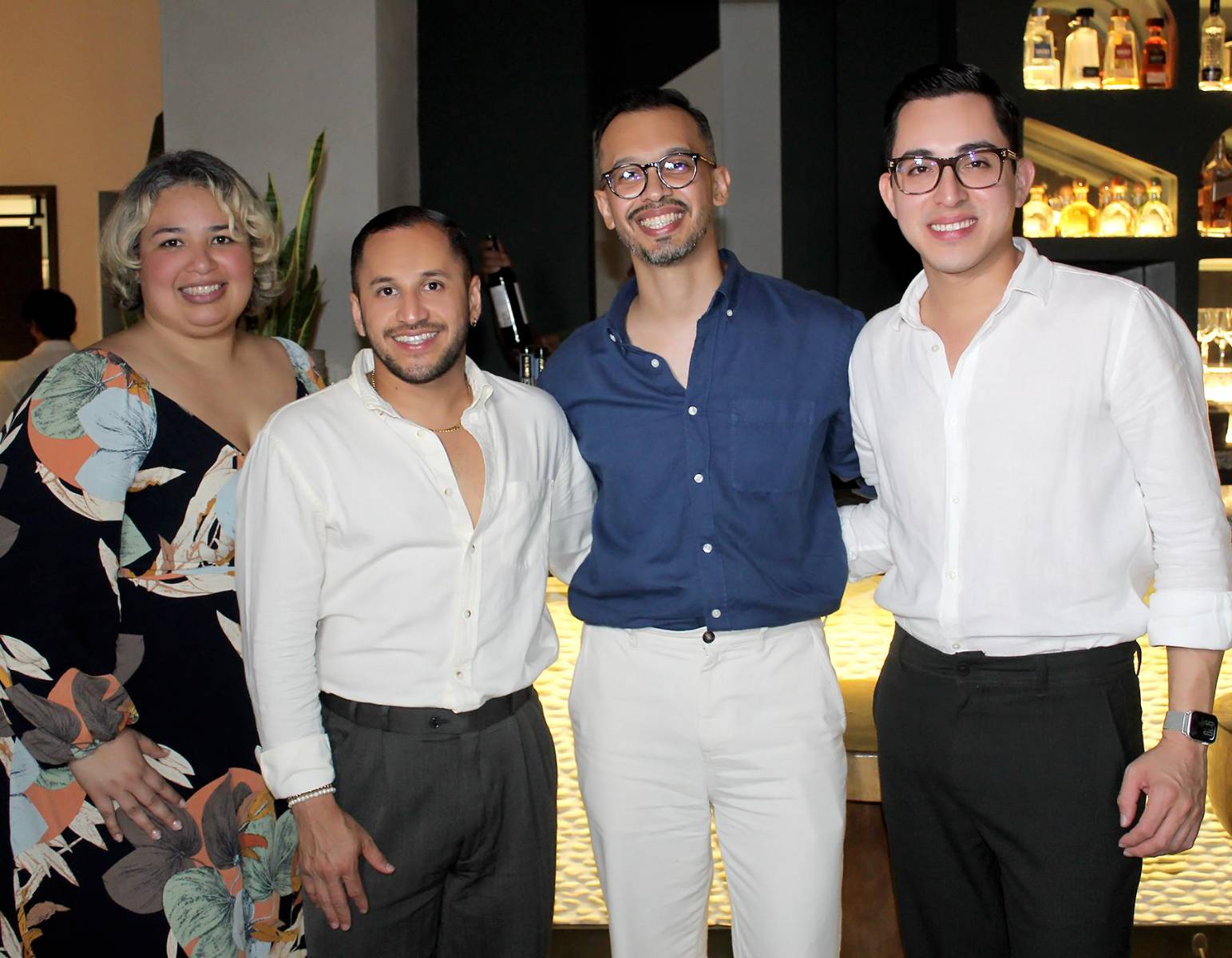 Angie Montoya, William Galeas, Juan Carlos Carrasco y Jordan Rosa. 