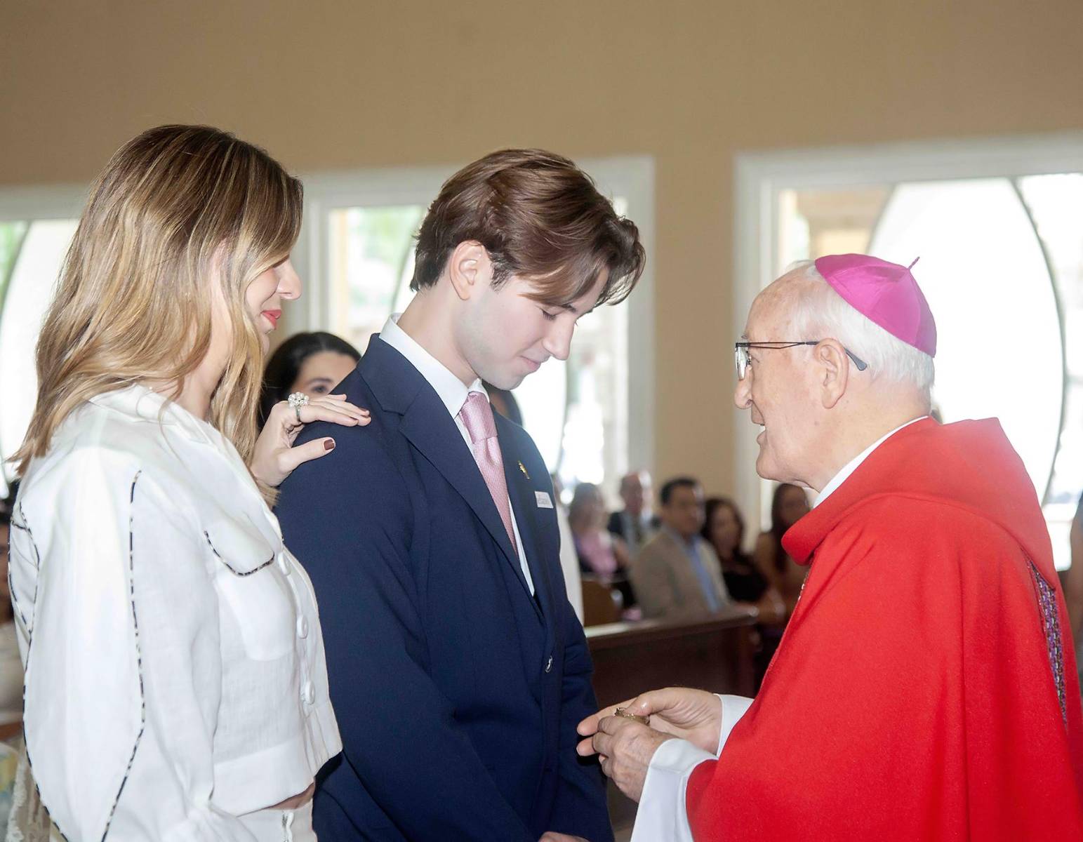 Confirmación de la Escuela Internacional Sampedrana 2026