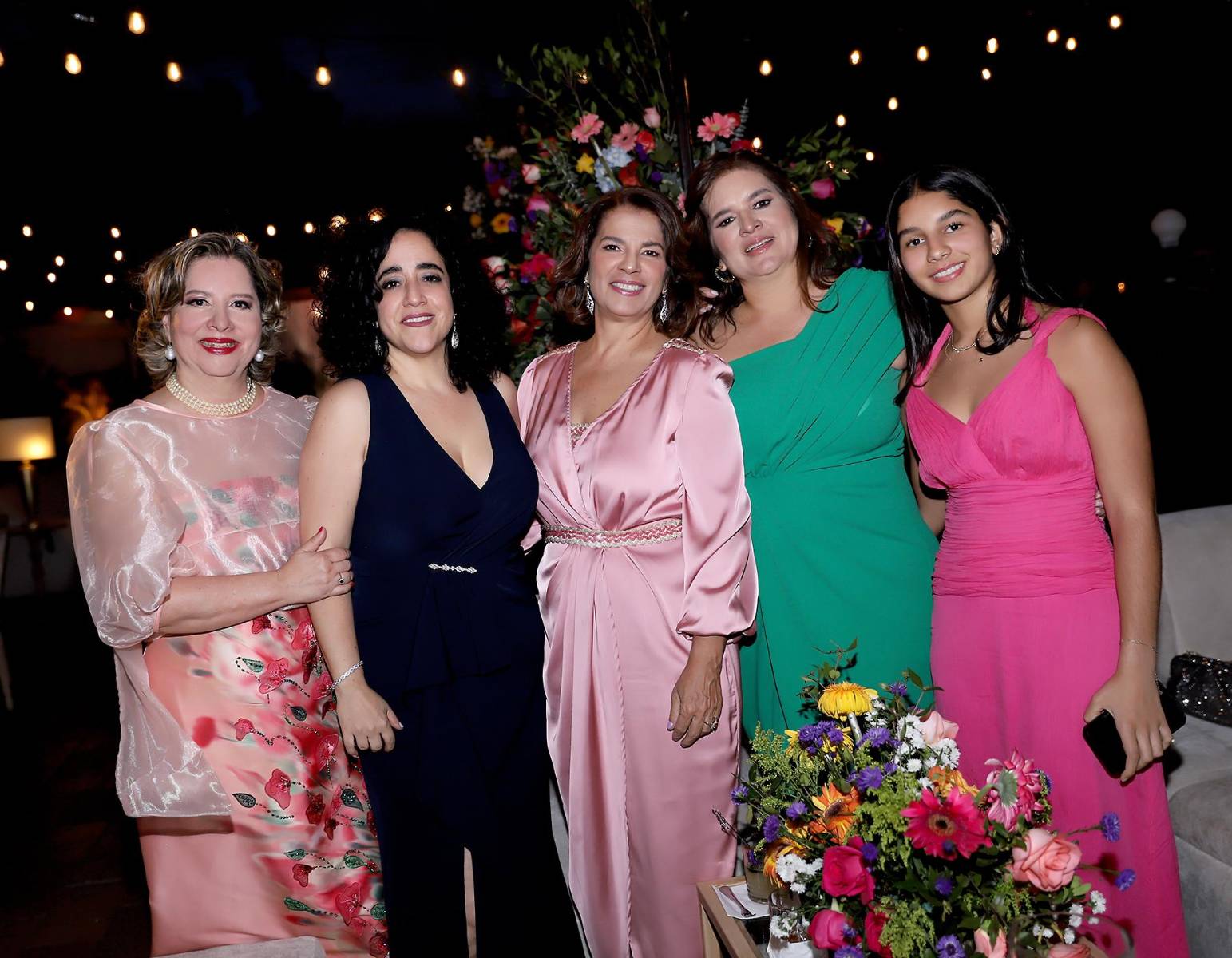 Dinorah , Liliana , Dominique, Carolina e Isabel Villeda