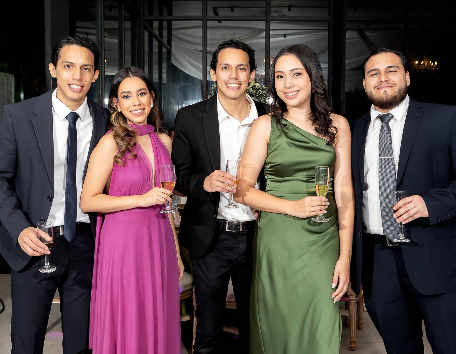 Lesem Larios, María Salgado, Ozni Larios, Keren Burgos y Andrik Acevedo