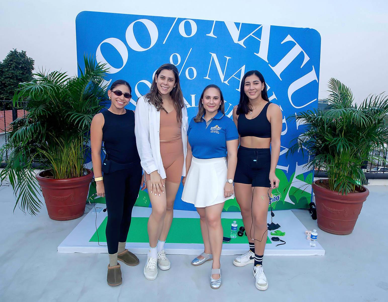 Natalia López, coach invitada; Michelle Marsan, jefe comercial de segmentos de Grupo OPSA; Melany Galeano, líder de marca de Pollo Norteño; y la coach Mafer Handal.