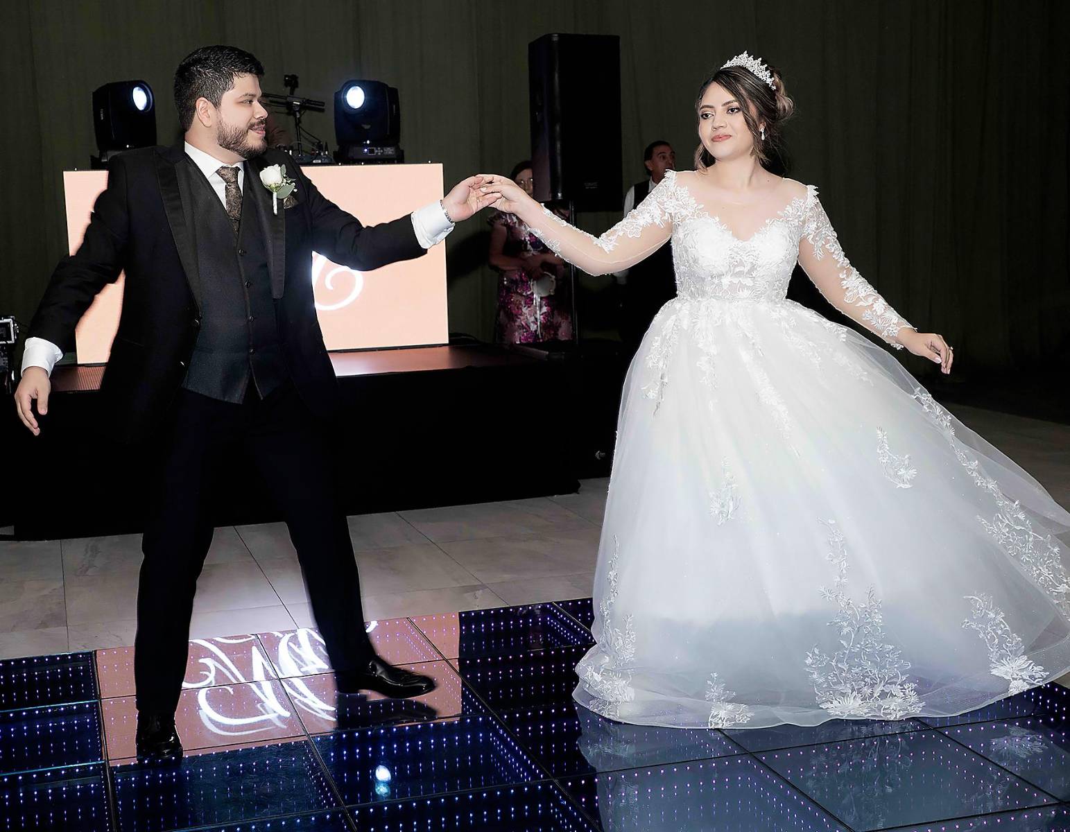 Asi fue la boda de Miltón Barrieri y Raquel Manzanares