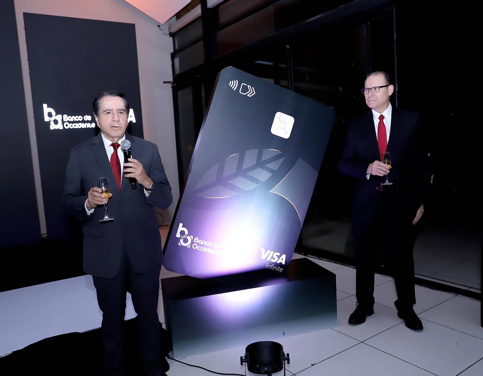 Manuel Bueso y Ernesto Lardizábal.