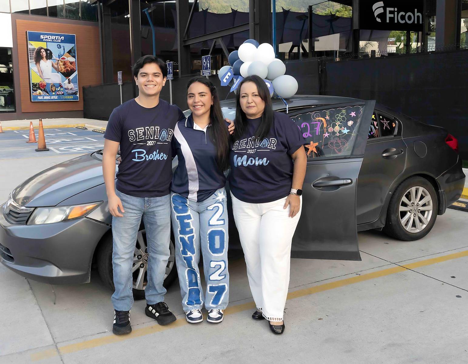 Senior Entrance 2027 de la Franciscan School