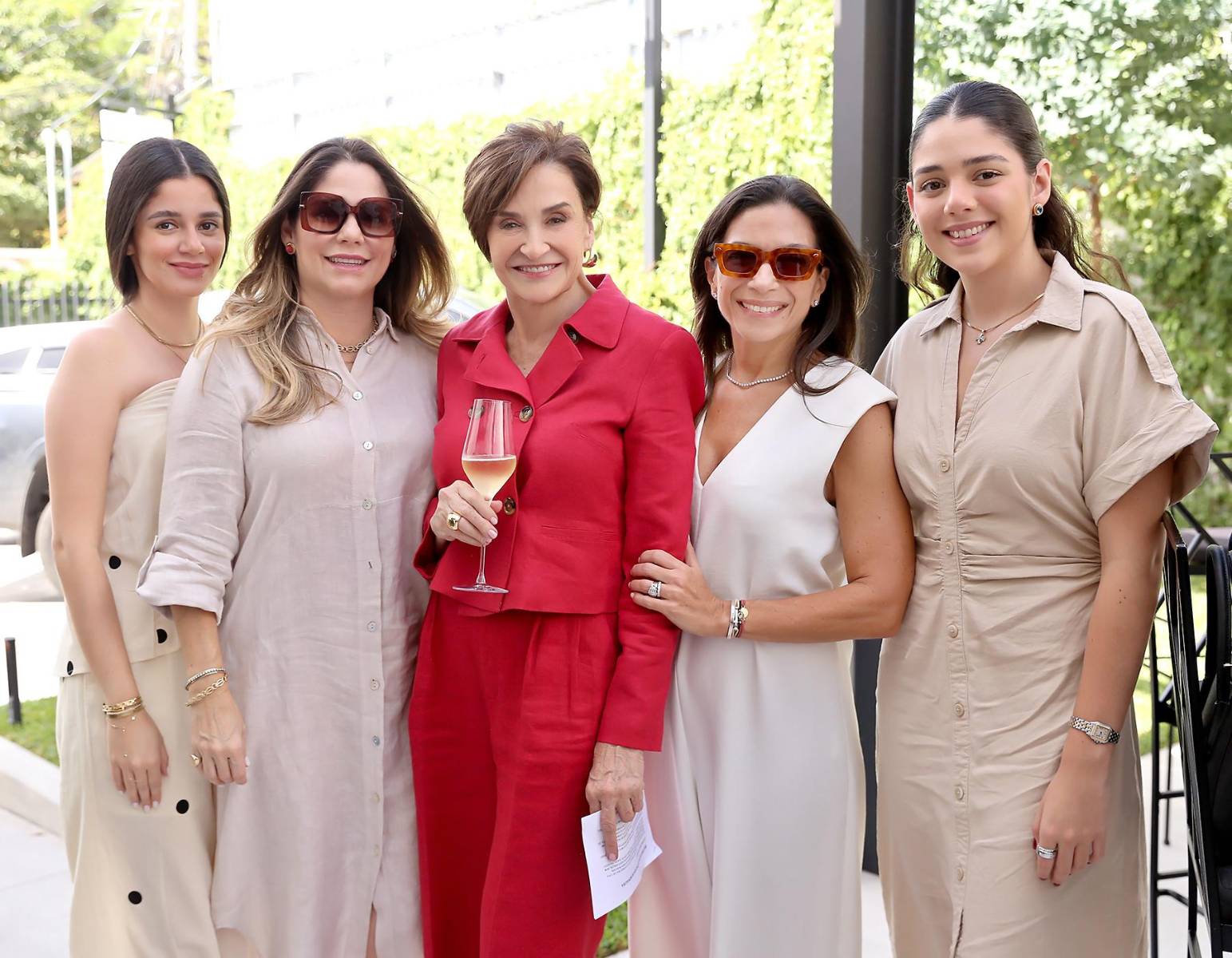 Sofia Rodríguez, Suyapa Balletta, Lisa Hilsaca, Natalie ONeil y Natalia Rodríguez
