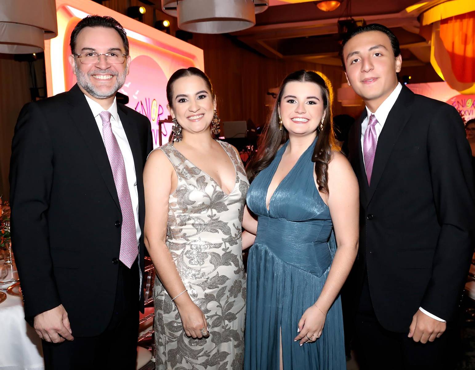 Fiesta de la prom 2026 de Elvel School