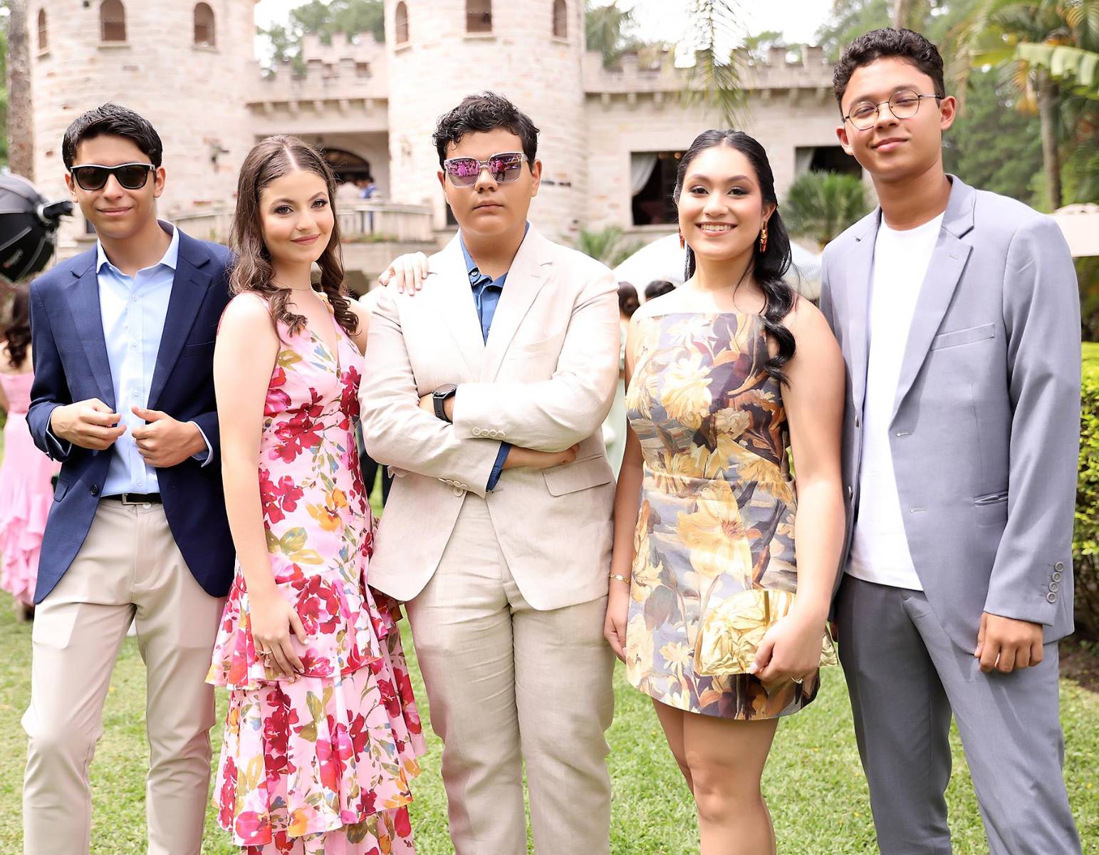 Jorge Calix, Marcela Urrutia, Luca Ruíz, Sofía Bustillo y Miguel Bulnes