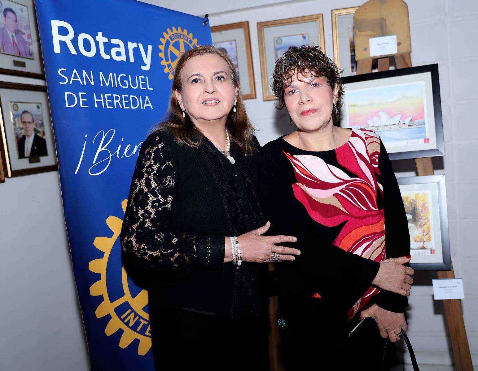 IHCI y Club Rotario San Miguel de Heredia rinden homenaje pictórico a Rolando Ríos