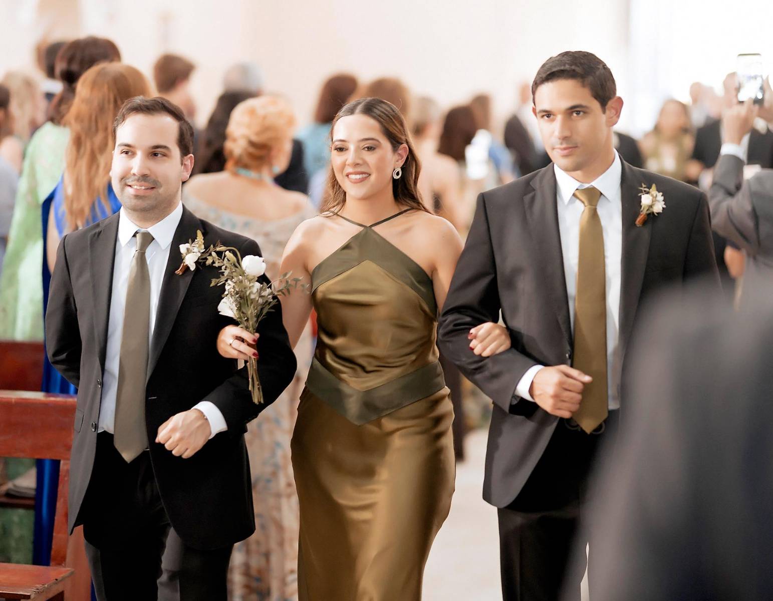 Asi se vivió la boda eclesiástica de Johannes Múller y Ruth Panayotti