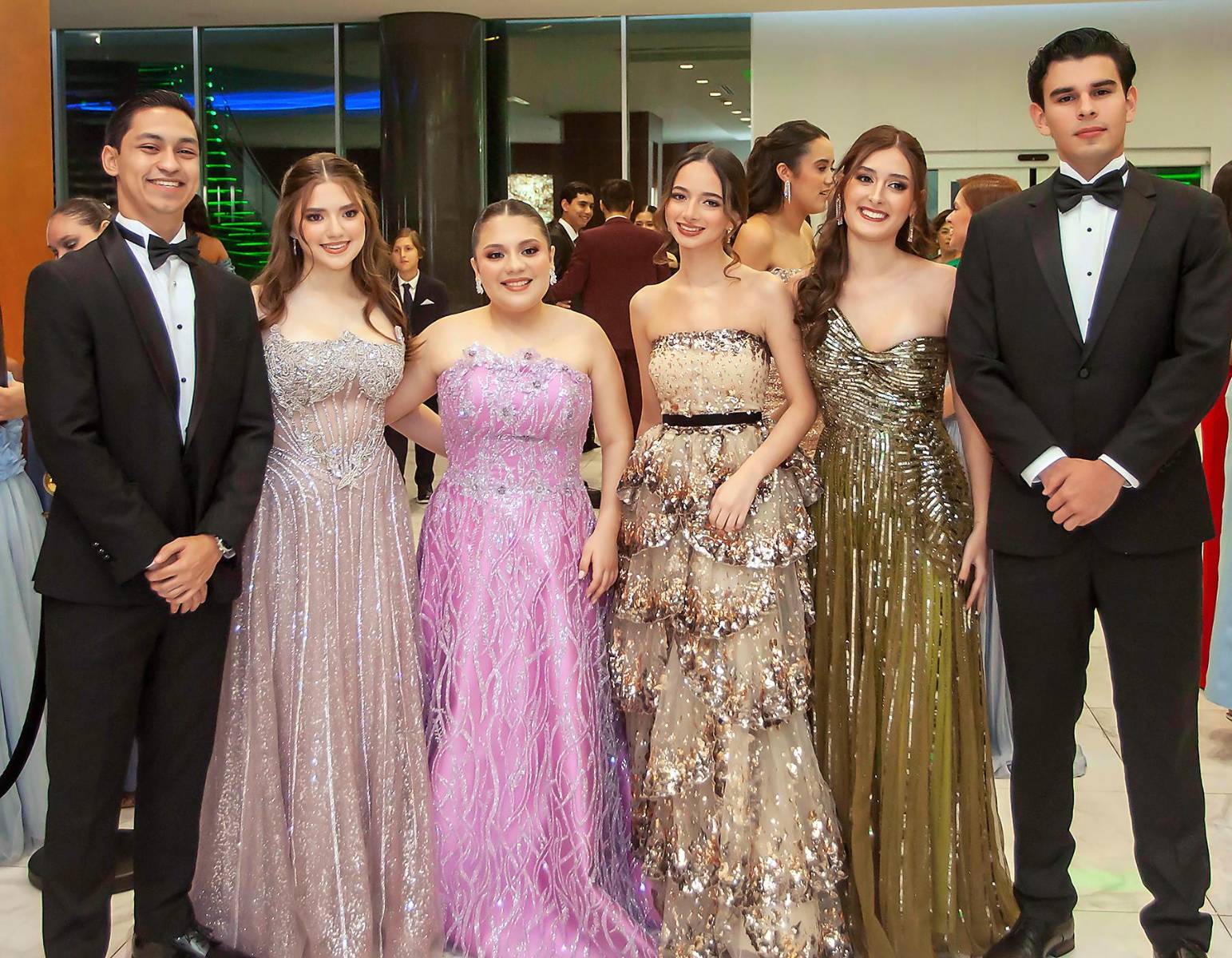 Marcos Alfaro, Karina Sánchez, María Fernanda Castellón, Luciana Melara,Anna Matute y Jorge Argüello.
