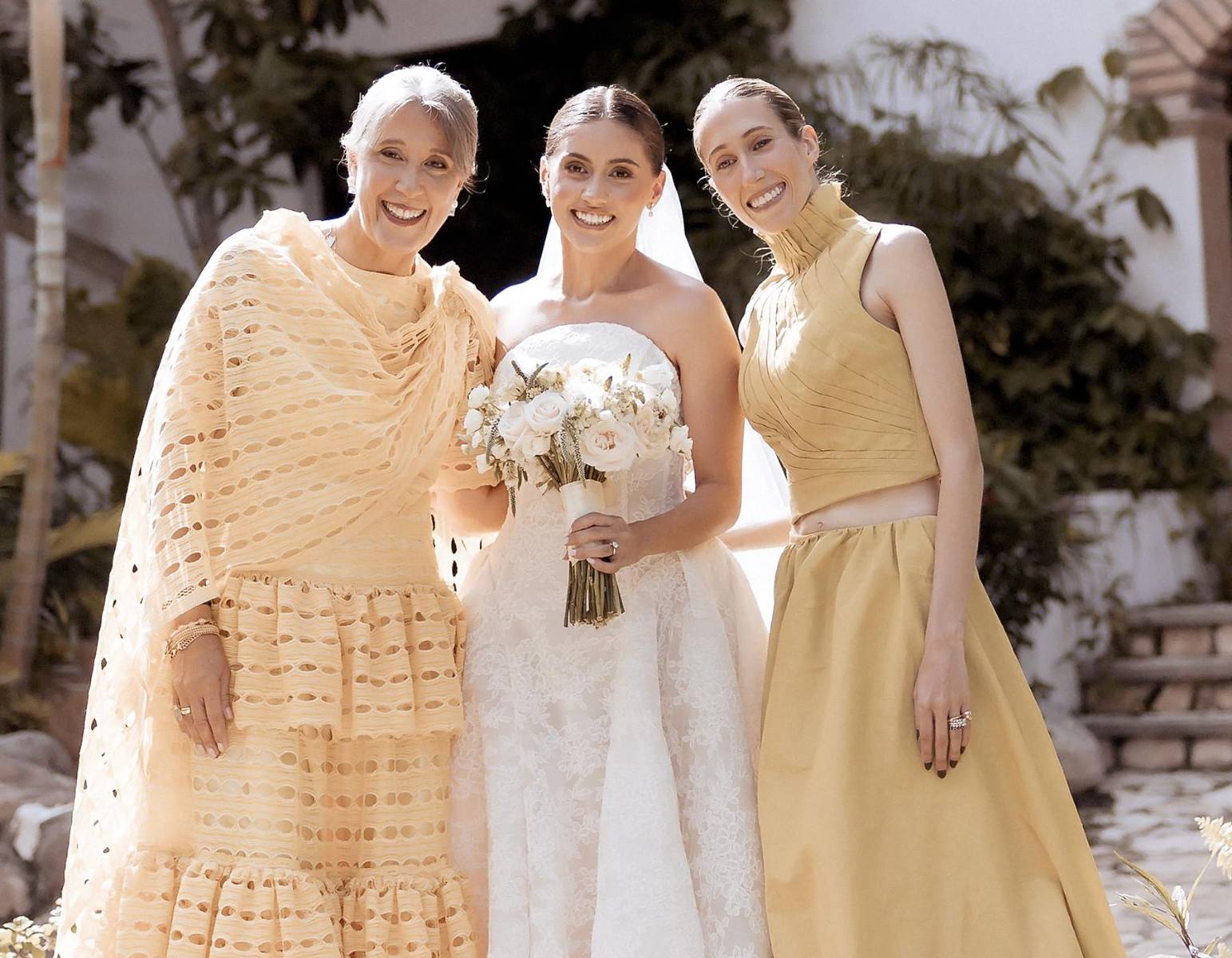 Asi se vivió la boda eclesiástica de Johannes Múller y Ruth Panayotti