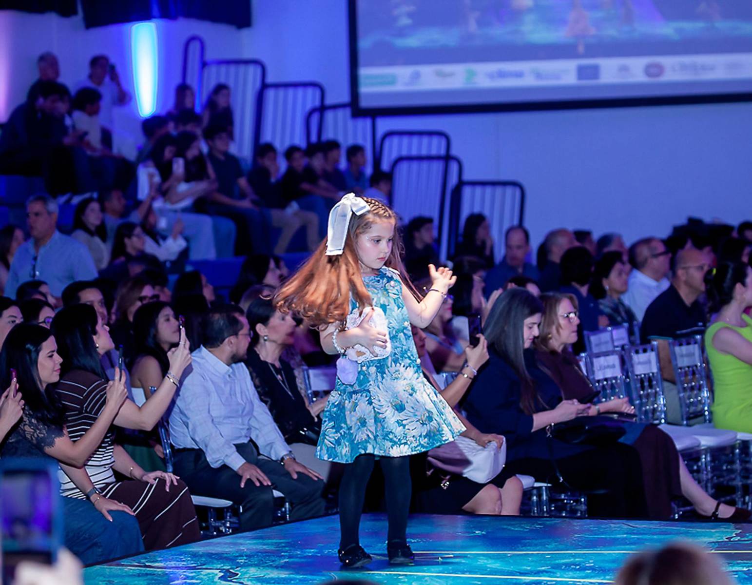 Senior Fashion Show 2026 de la Escuela Internacional Sampedrana, parte 3