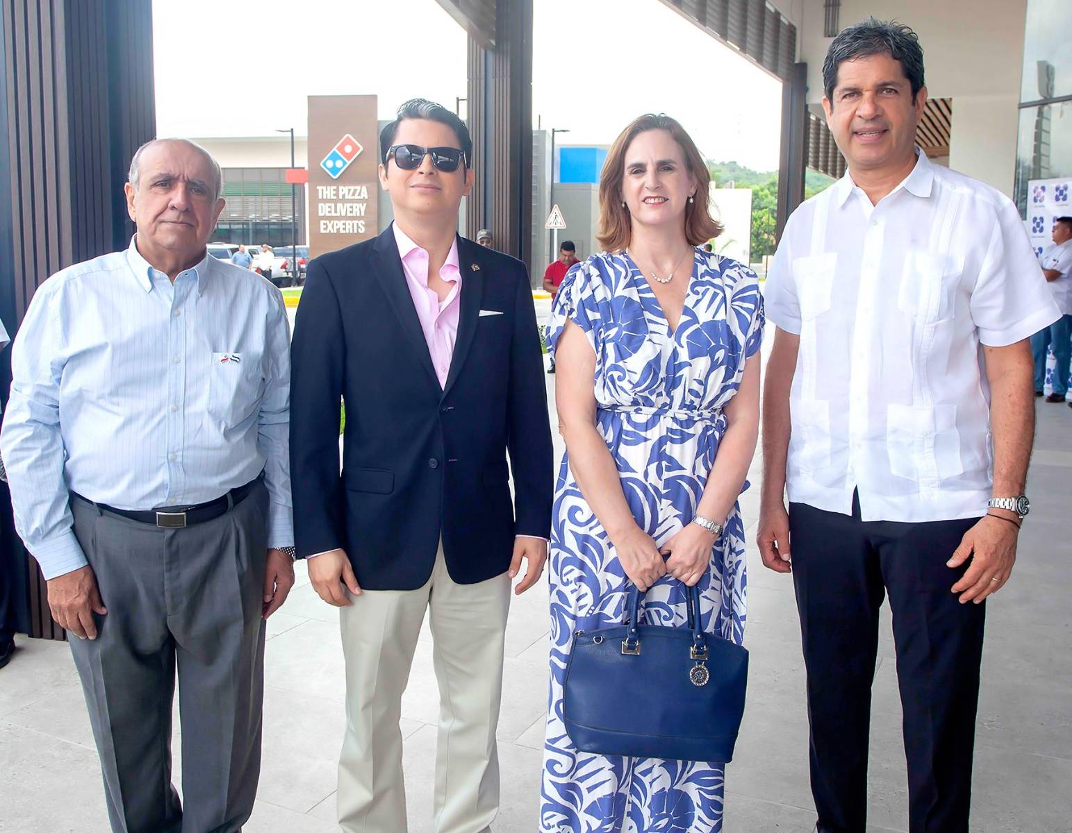 Roberto Dibam, Jairo Mejía, María Isabel Rodríguez y José Martín Chicas.