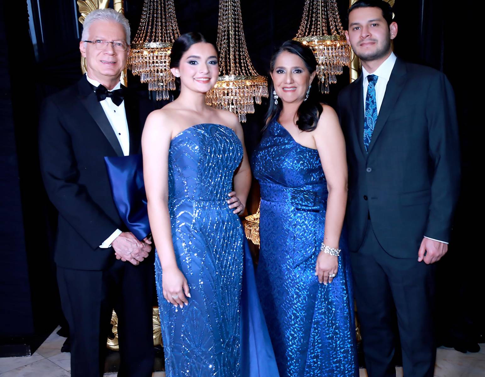 Fiesta de la Prom Del Campo School