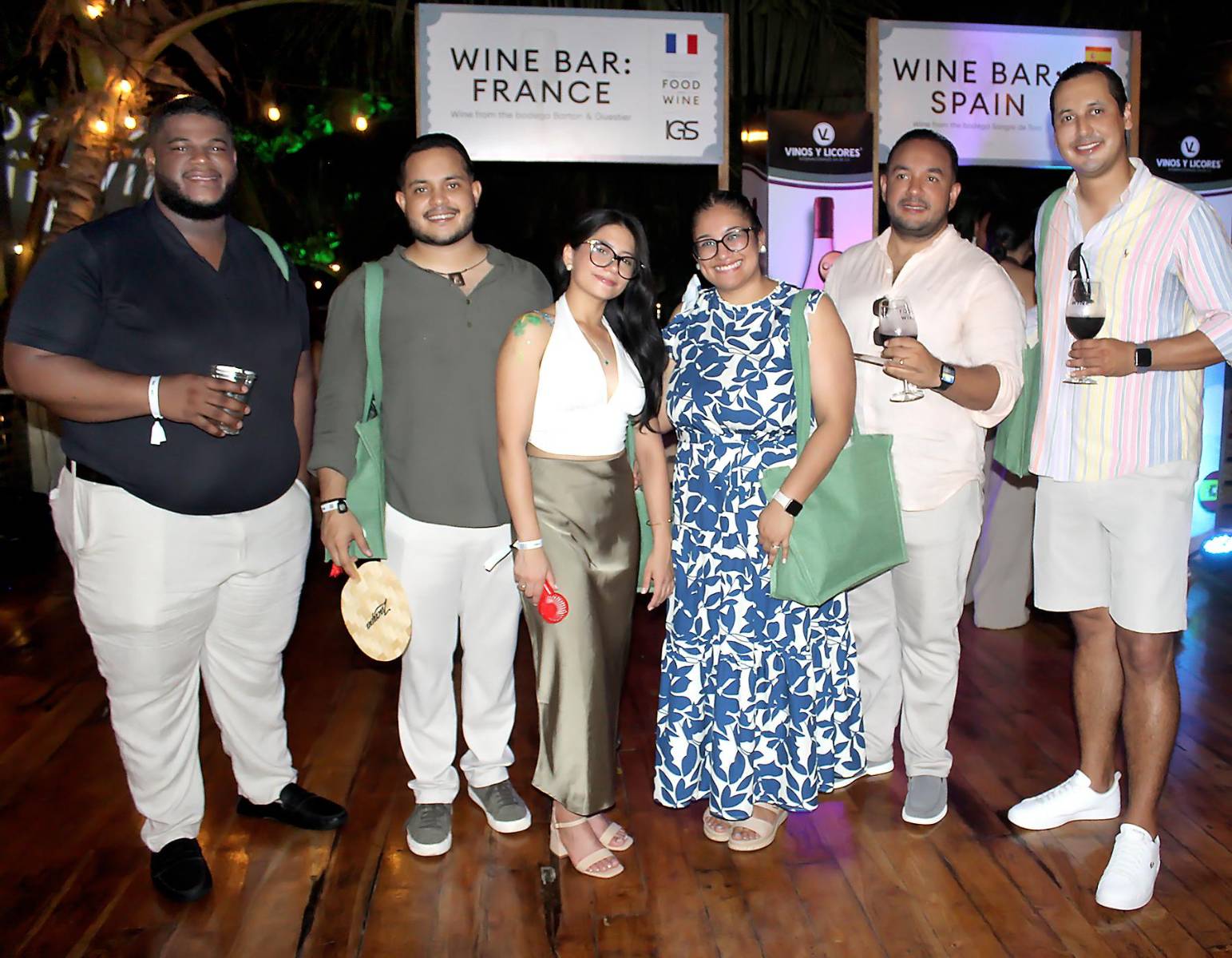 Tyron Ebanks, Luis Díaz, Nathalie Amador, Gisela López, Omar Díaz y Luis Rivera.