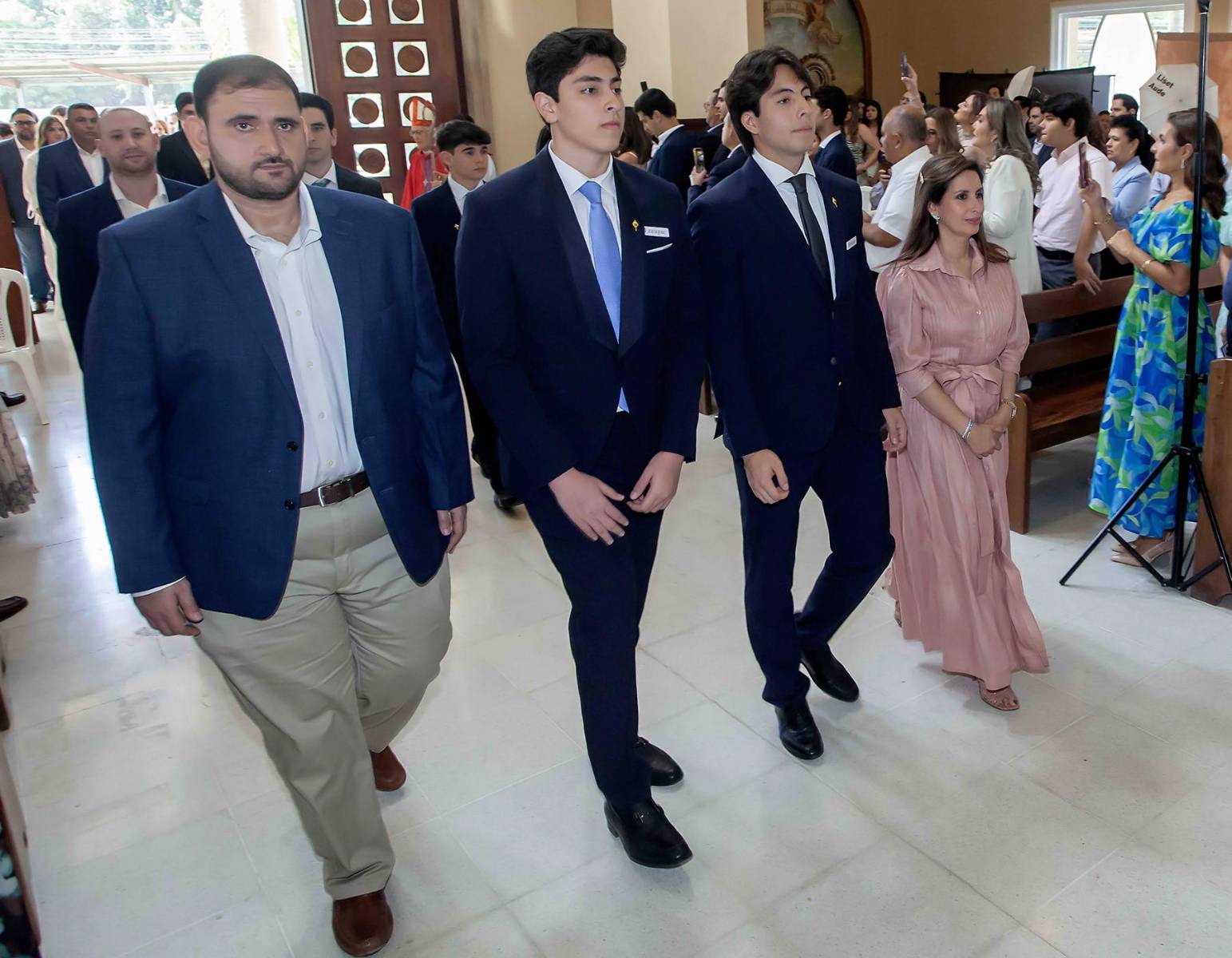 Confirmación de la Escuela Internacional Sampedrana 2026