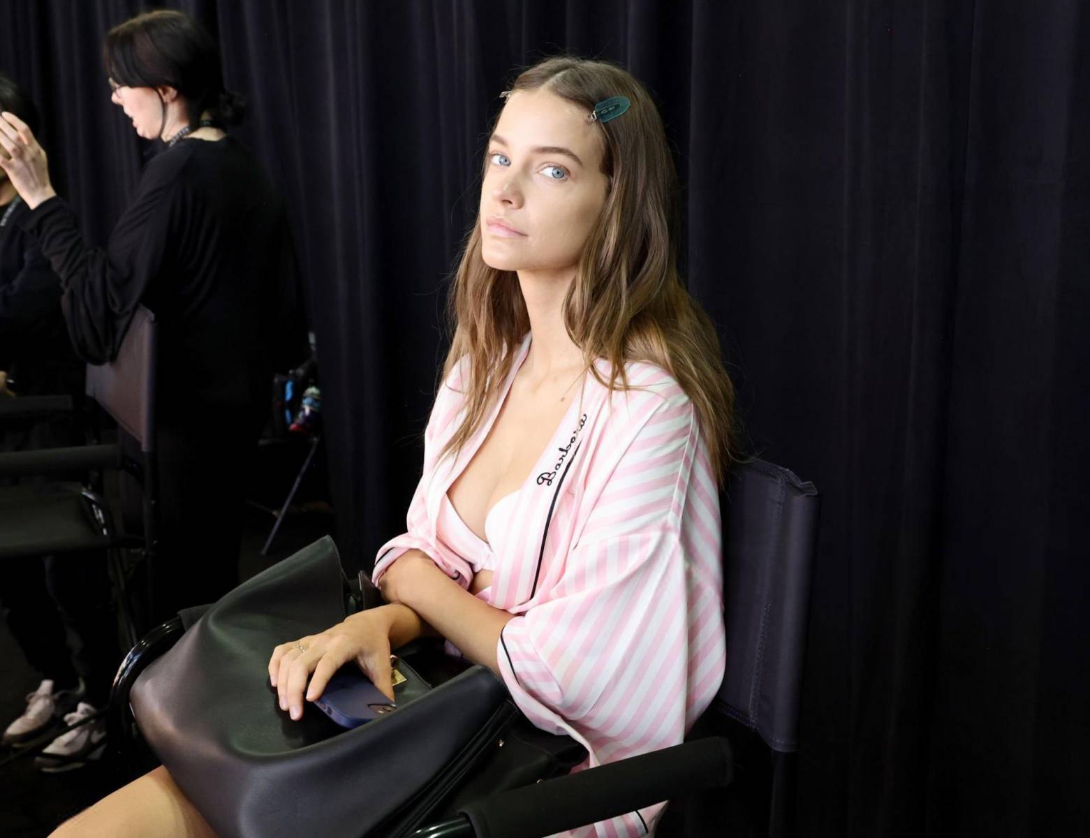 Backstage del desfile de Victoria’s Secret 2024