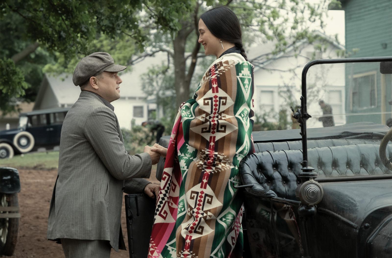 Martin Scorsese ha traído a la pantalla grande una historia real de terror que ha permanecido sepultada en los anales de la historia estadounidense. “Killers of the Flower Moon”, protagonizada por Leonardo DiCaprio, Lily Gladstone y Robert De Niro, explora la oscura y siniestra historia de los asesinatos de Osage.