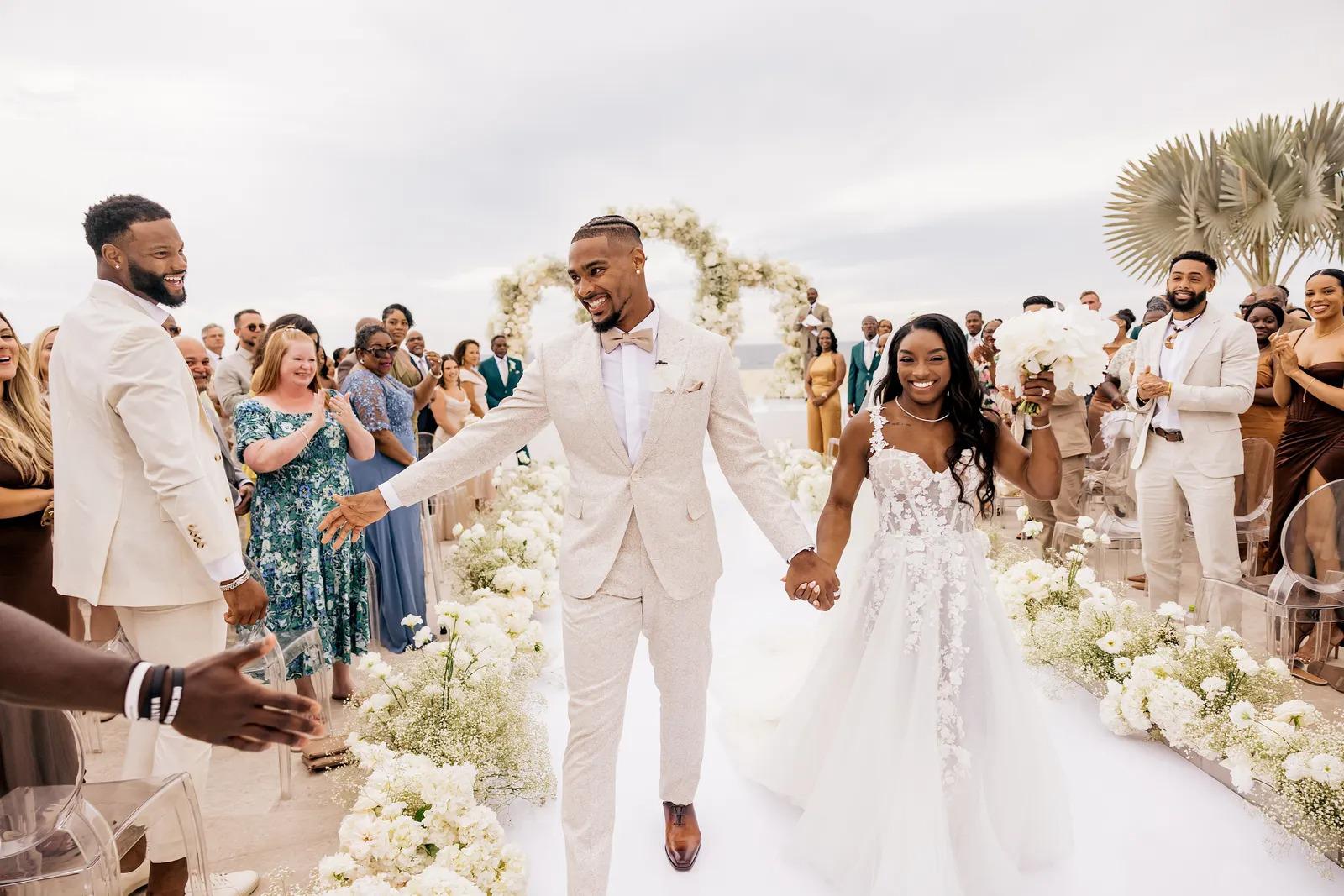 Así fue la boda de Simone Biles y Jonathan Owens