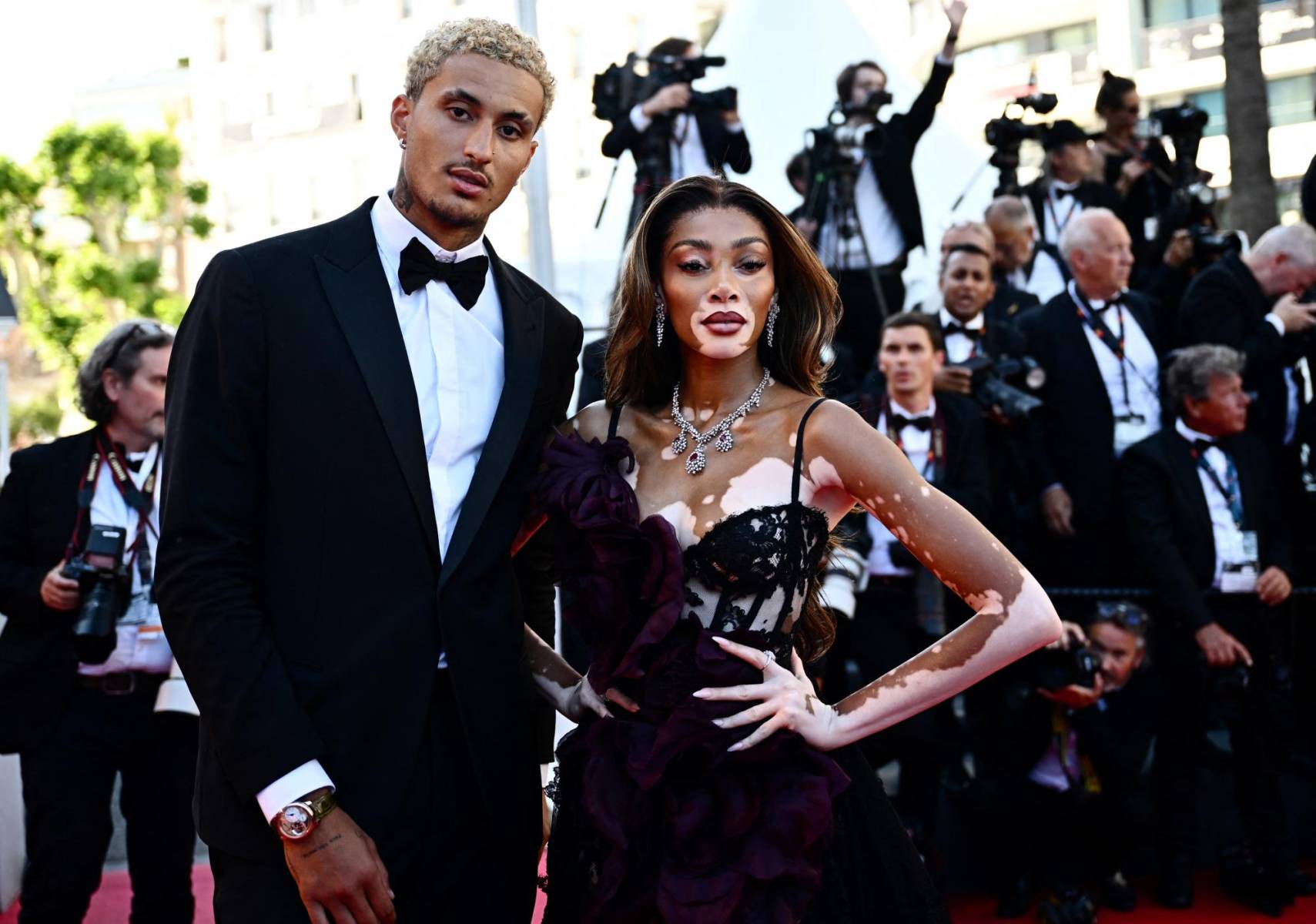 El basquetbolista estadounidense Kyle Kuzma con la modelo canadiense Winnie Harlow 