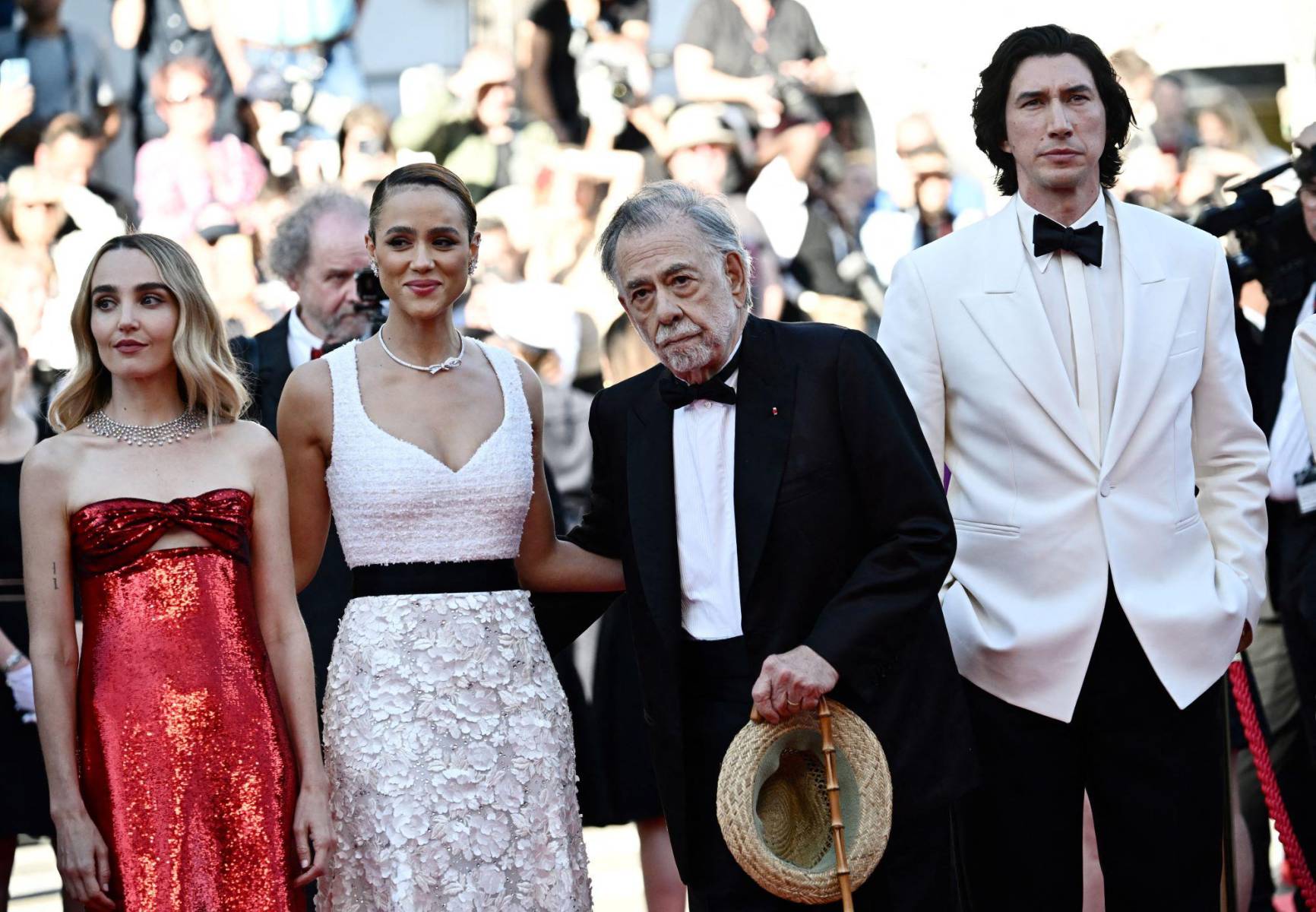 Chloe Fineman, Nathalie Emmanuel, Francis Ford Coppola y Adam Driver