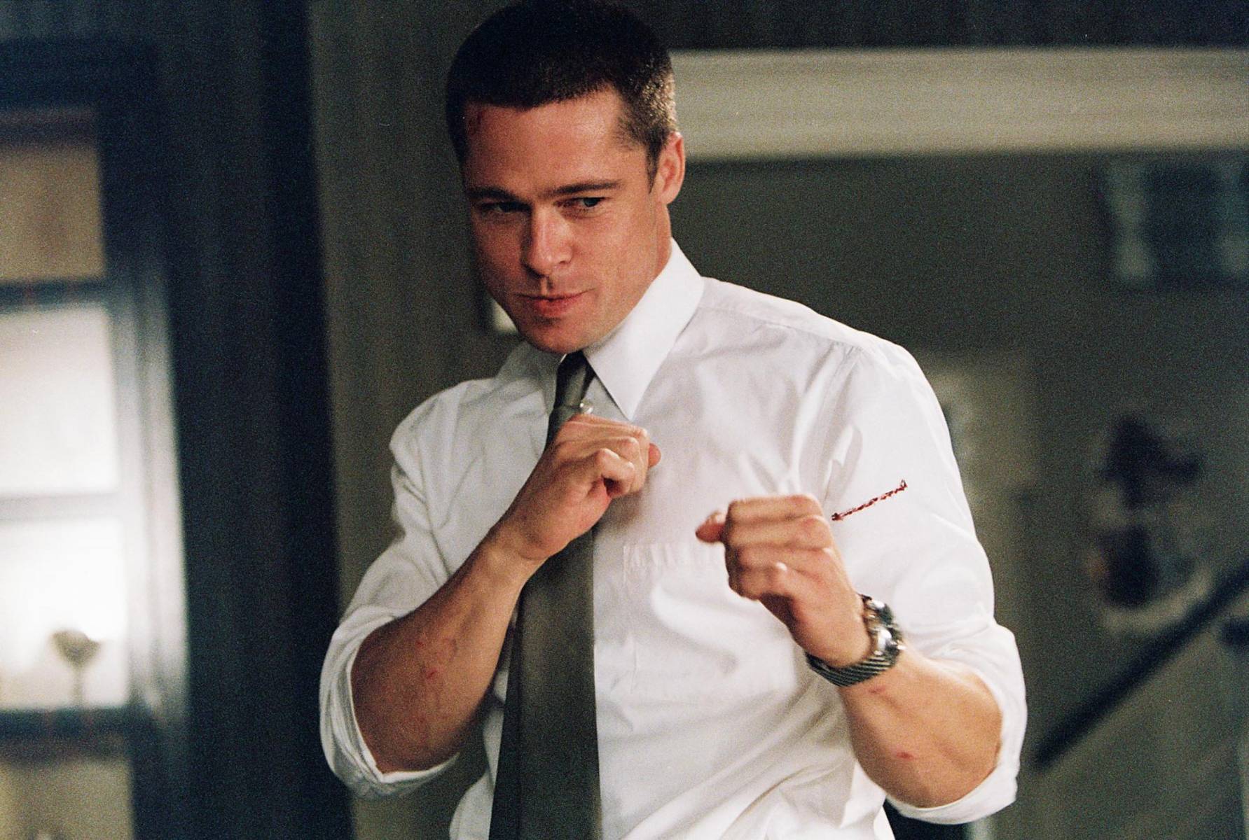 Brad PittEn Sr. y Sra. Smith, Brad Pitt se robó el corazón de todas. ¿Quién no quisiera ser Angelina Jolie y haber sido la pareja de Brad?