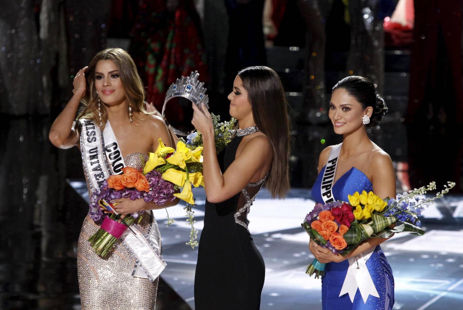 Miss Universo, icónico certamen de belleza, reúne anualmente a mujeres de todo el mundo en busca del título de la más hermosa. A lo largo de los años, ha brindado inolvidables momentos que han cautivado audiencias globales. A continuación, destacamos algunos de los hitos más memorables en su historia.