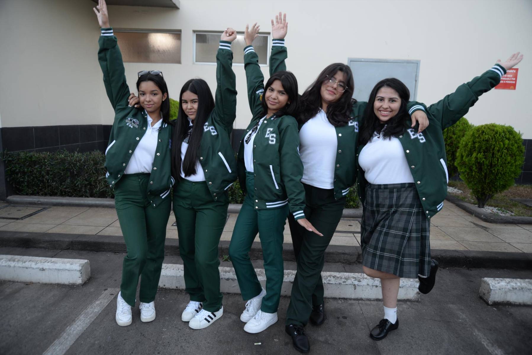 Mía Cano, Ana podas, Patricia Celeste Maradiaga, Claudia Rodríguez.