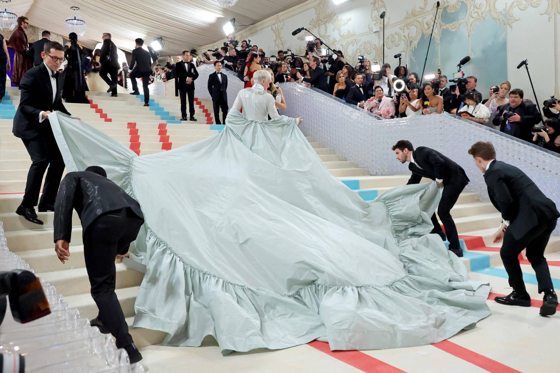 Glenn Close en un iconic red carpet moment 