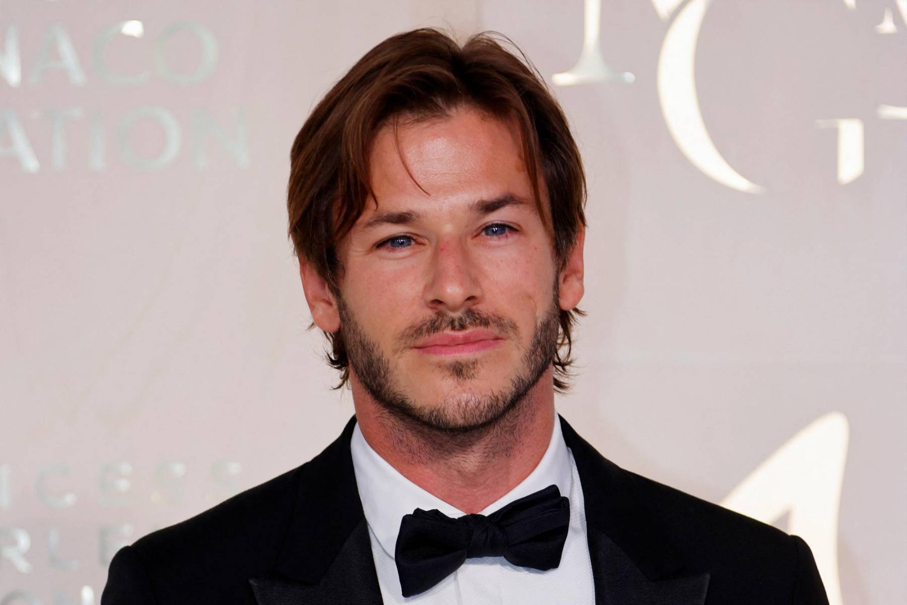 El 19 de enero, el actor francés Gaspard Ulliel murió tras sufrir una lesión cerebral en un accidente de esquí. 