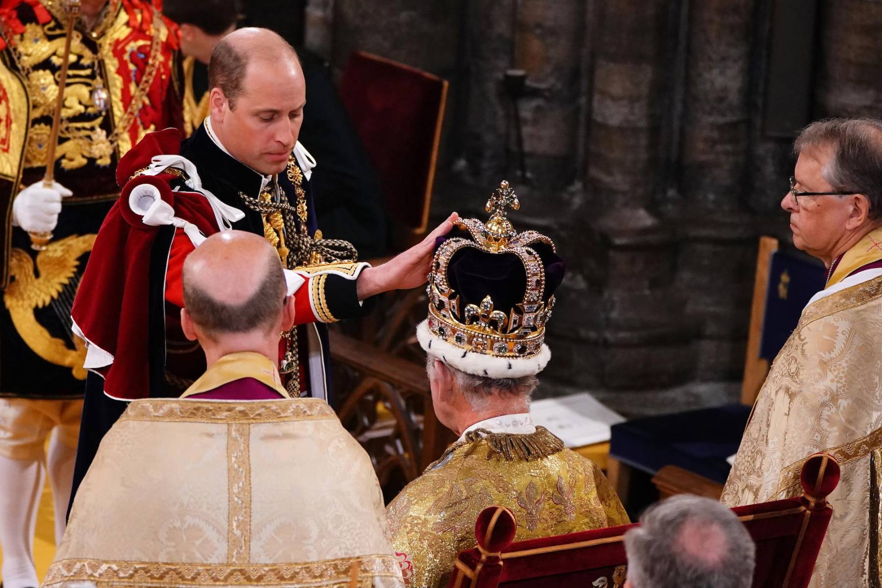 Los príncipes de Gales en la coronación del rey Carlos III