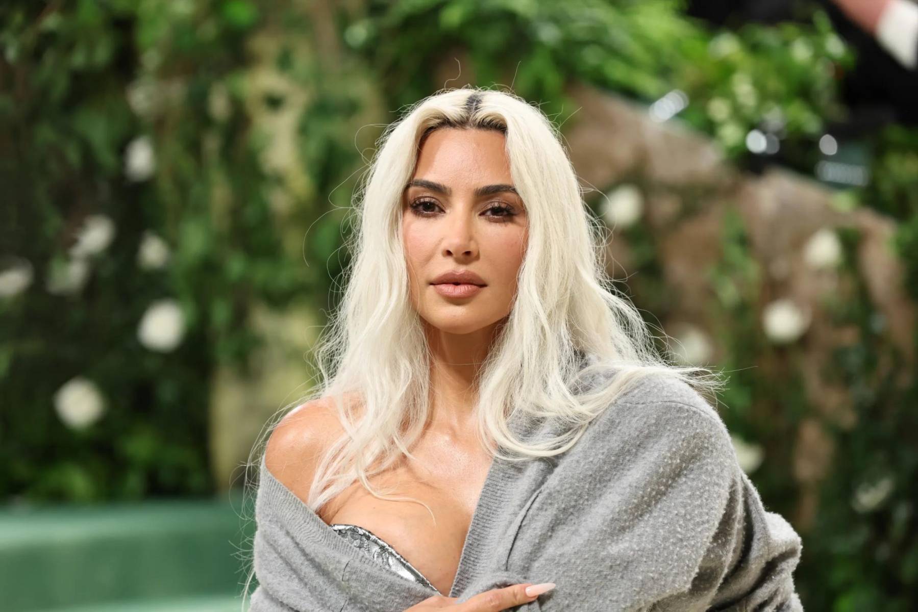 <b>Kim Kardashian</b>Desde su última ruptura, Kim ha estado centrada en sus empresas, en sus hijos y en sus estudios de leyes. Eso sí, no sabemos cuánto durará en el club de los solteros, pero parece estar encantada de disfrutar esta fase.