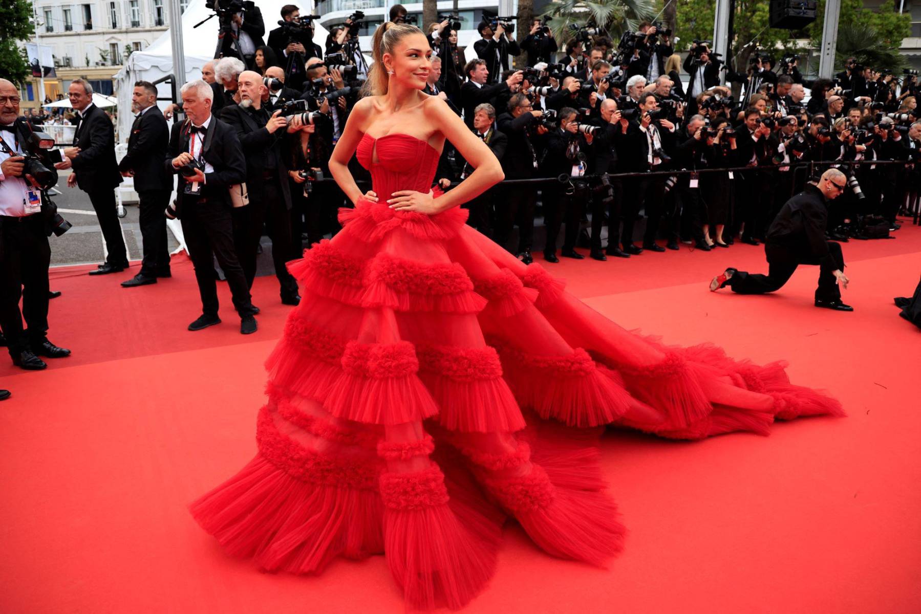 Los vestidos dramáticos triunfan en Cannes