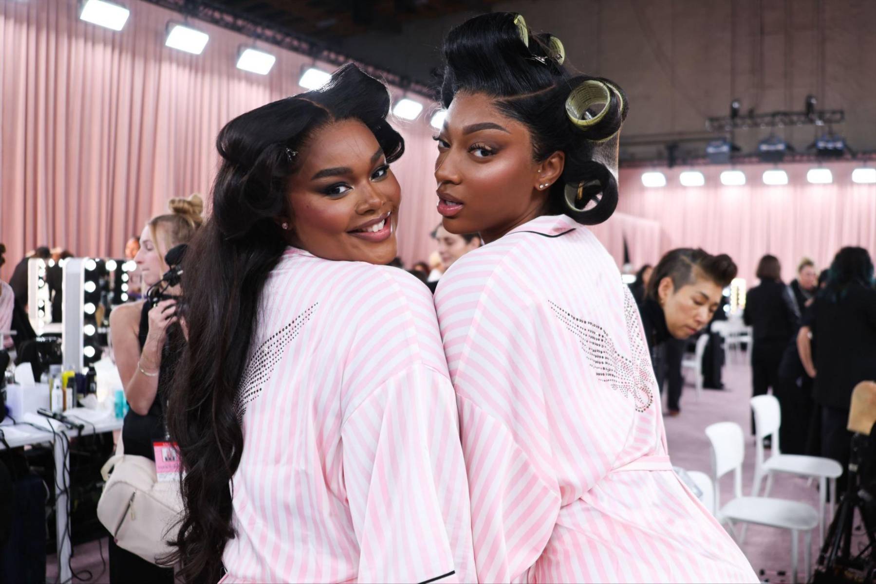 Precious Lee y Angel Reese.