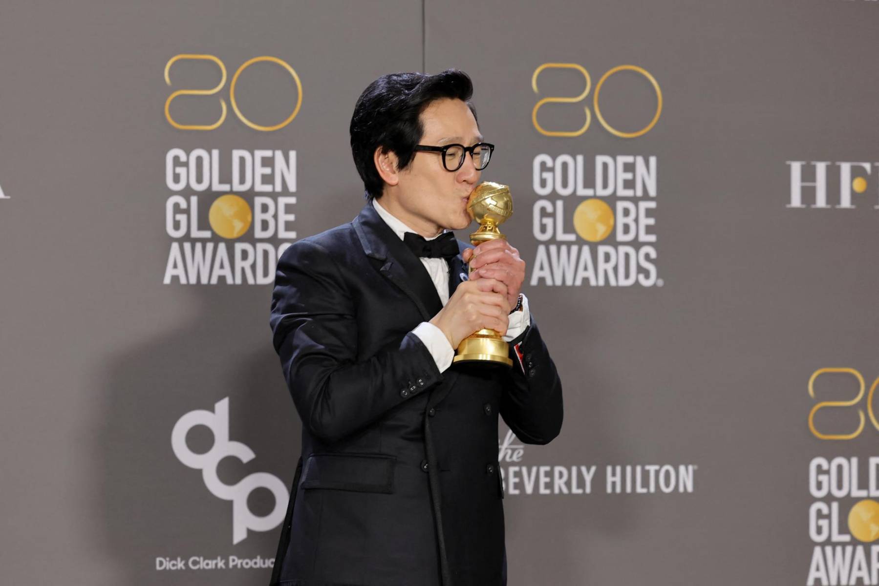 <b>MEJOR ACTOR DE REPARTO CINE: KE HUY QUAN,</b> Everything Everywhere All at Once