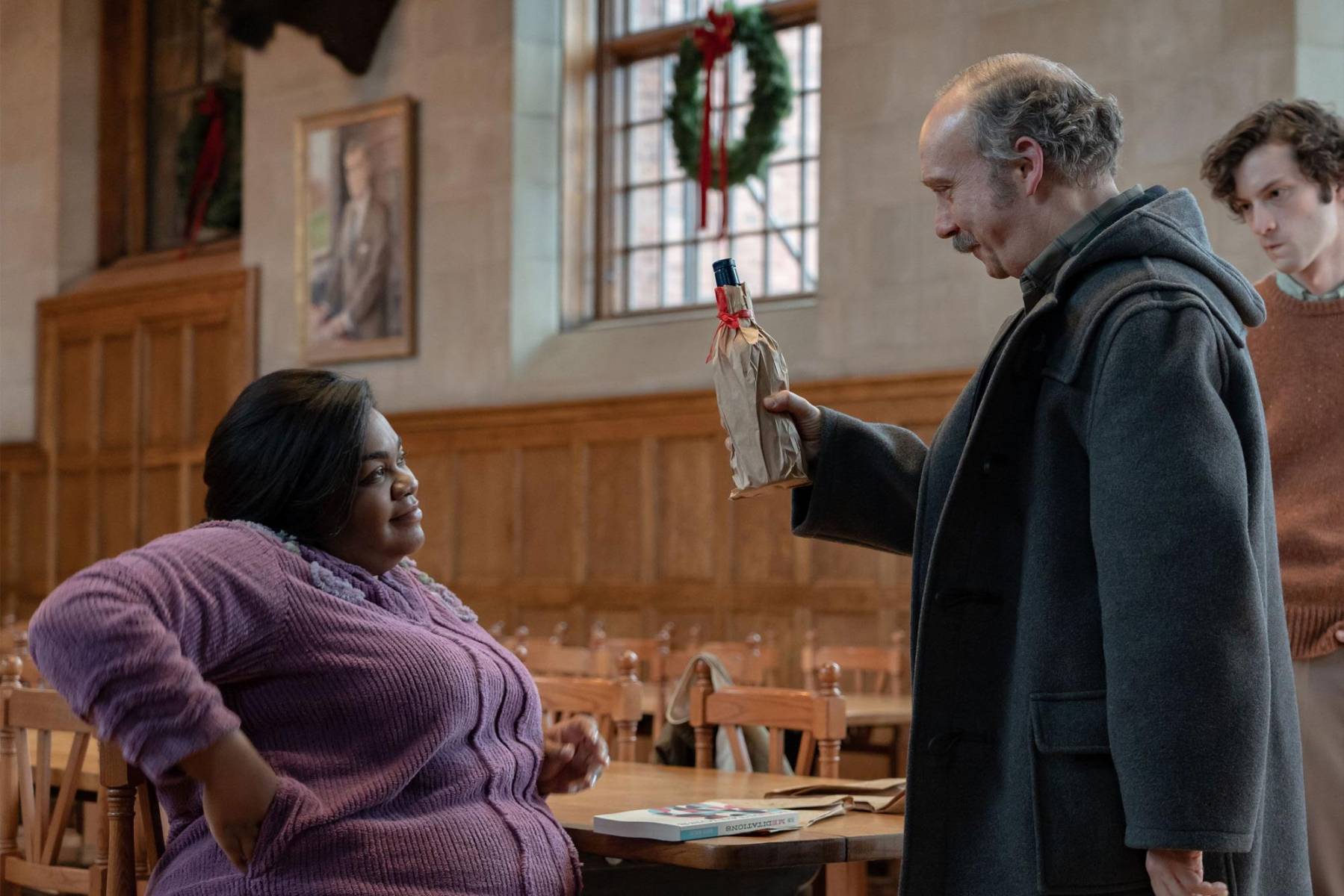 Sin haber sido nominado en aquel momento, Giamatti es ahora uno de los favoritos para conseguir el <b>Óscar</b> a mejor actor, en tanto que todos vaticinan que su compañera de elenco, Da’Vine Joy Randolph, se llevará la estatuilla a mejor actriz de reparto.Y si alguna película puede aguarle la fiesta a “Oppenheimer” en la principal categoría de la noche es “Los que se quedan”. Pero eso está por verse.
